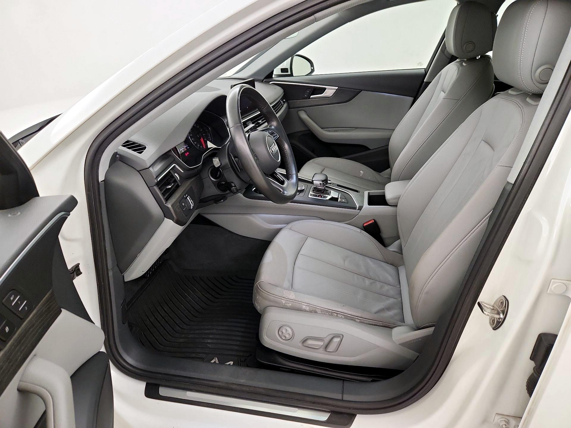 Thumbnail: 2019 Audi A4 - 11