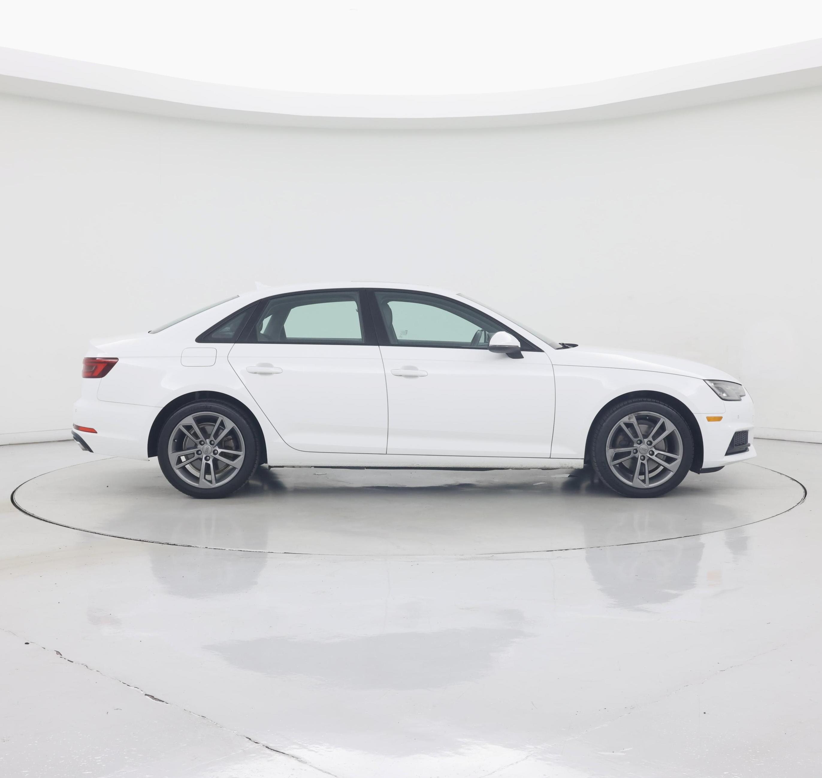 Thumbnail: 2019 Audi A4 - 7