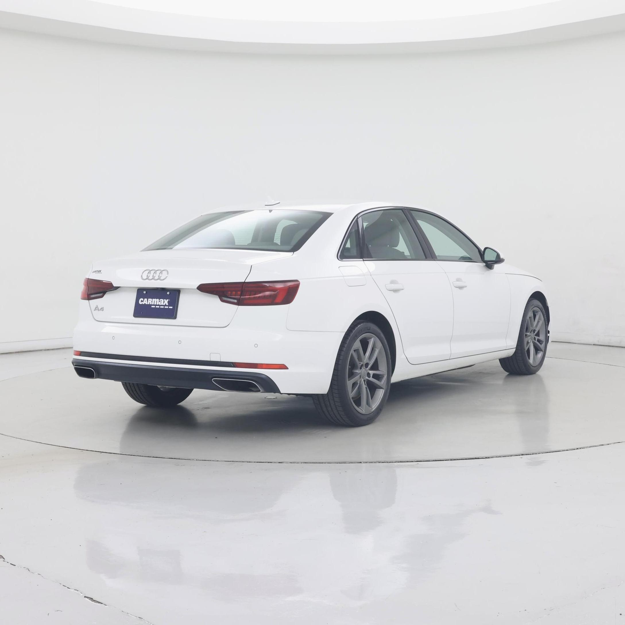 Thumbnail: 2019 Audi A4 - 8