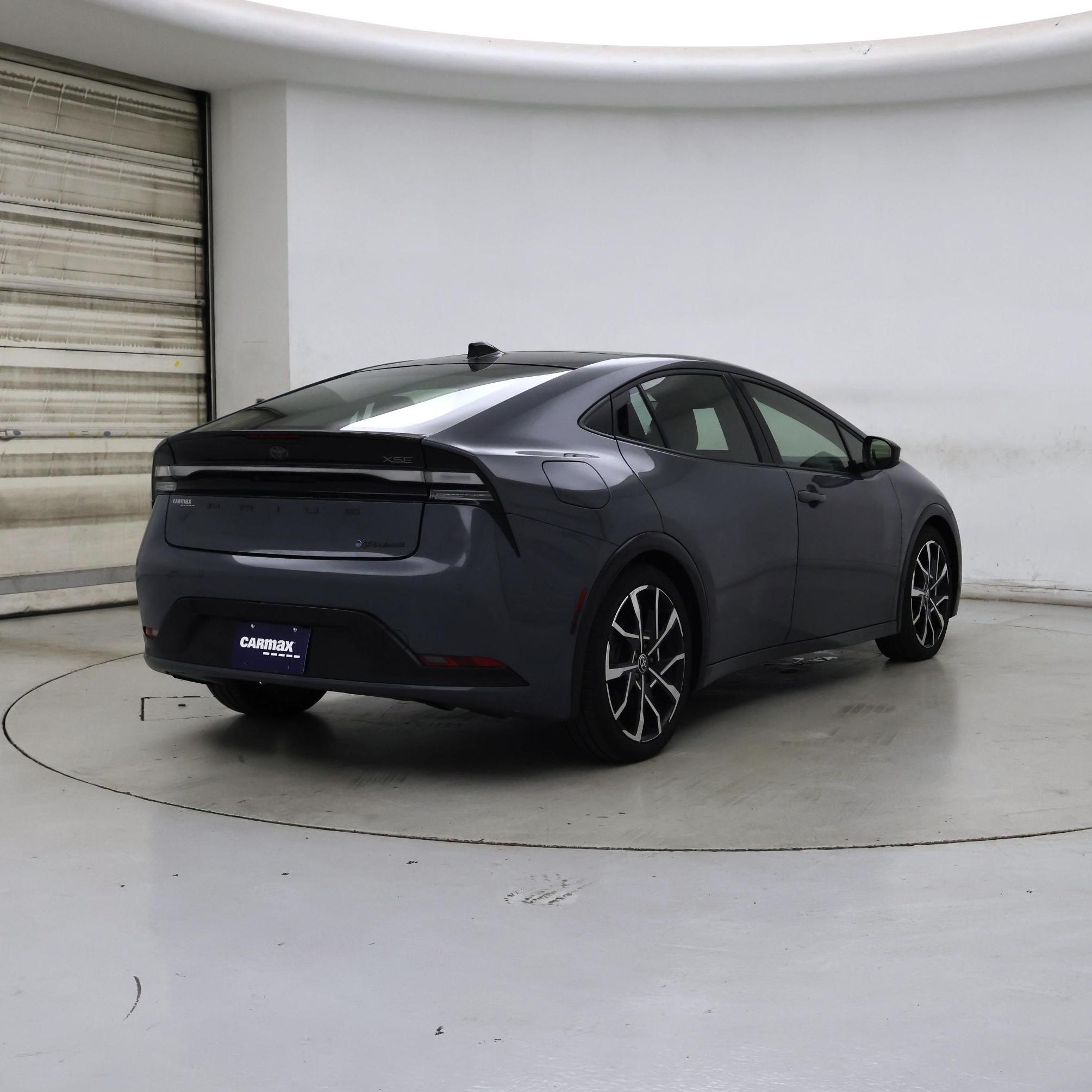 Thumbnail: 2023 Toyota Prius Prime - 8