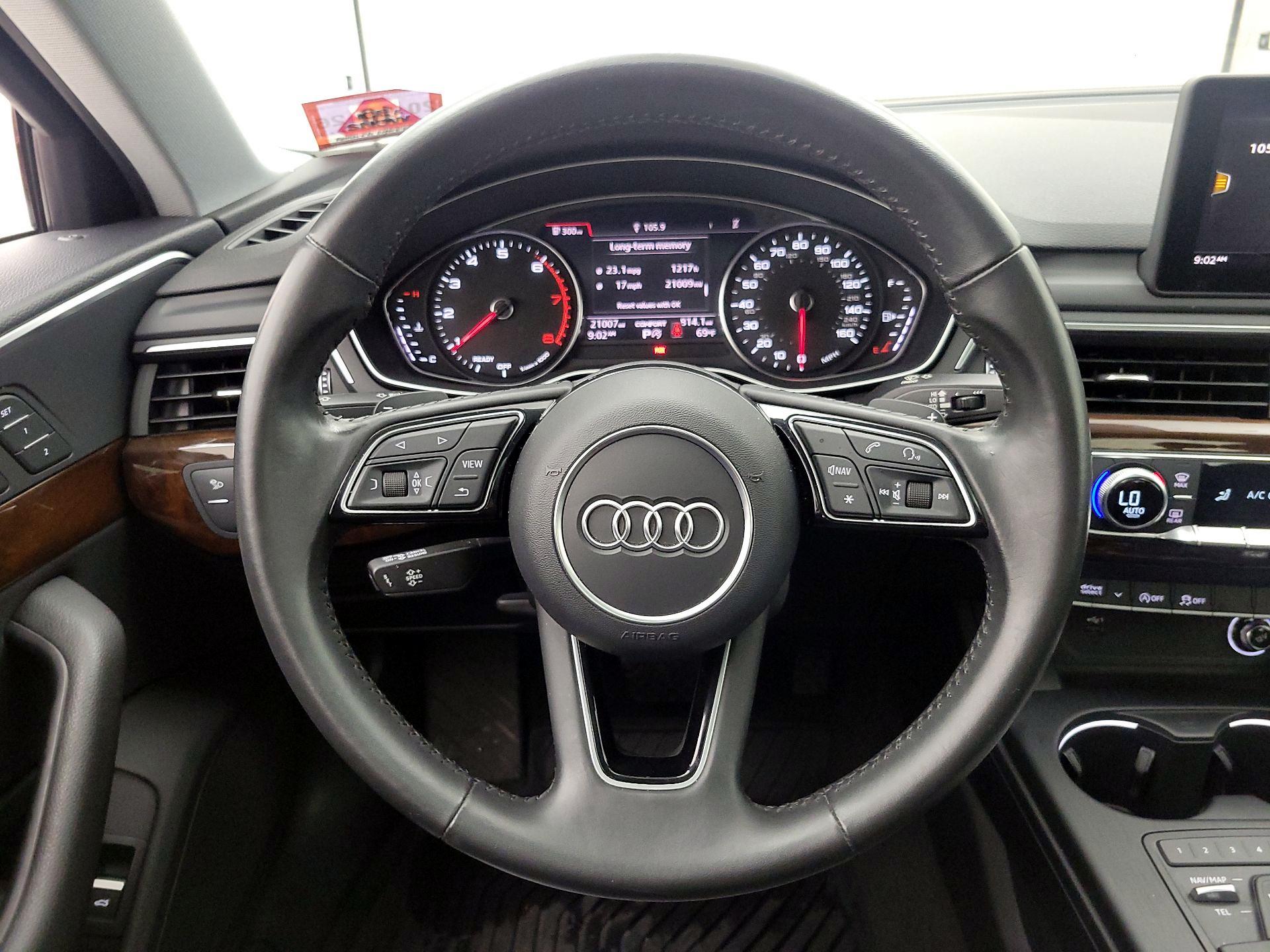 Thumbnail: 2019 Audi A4 - 10