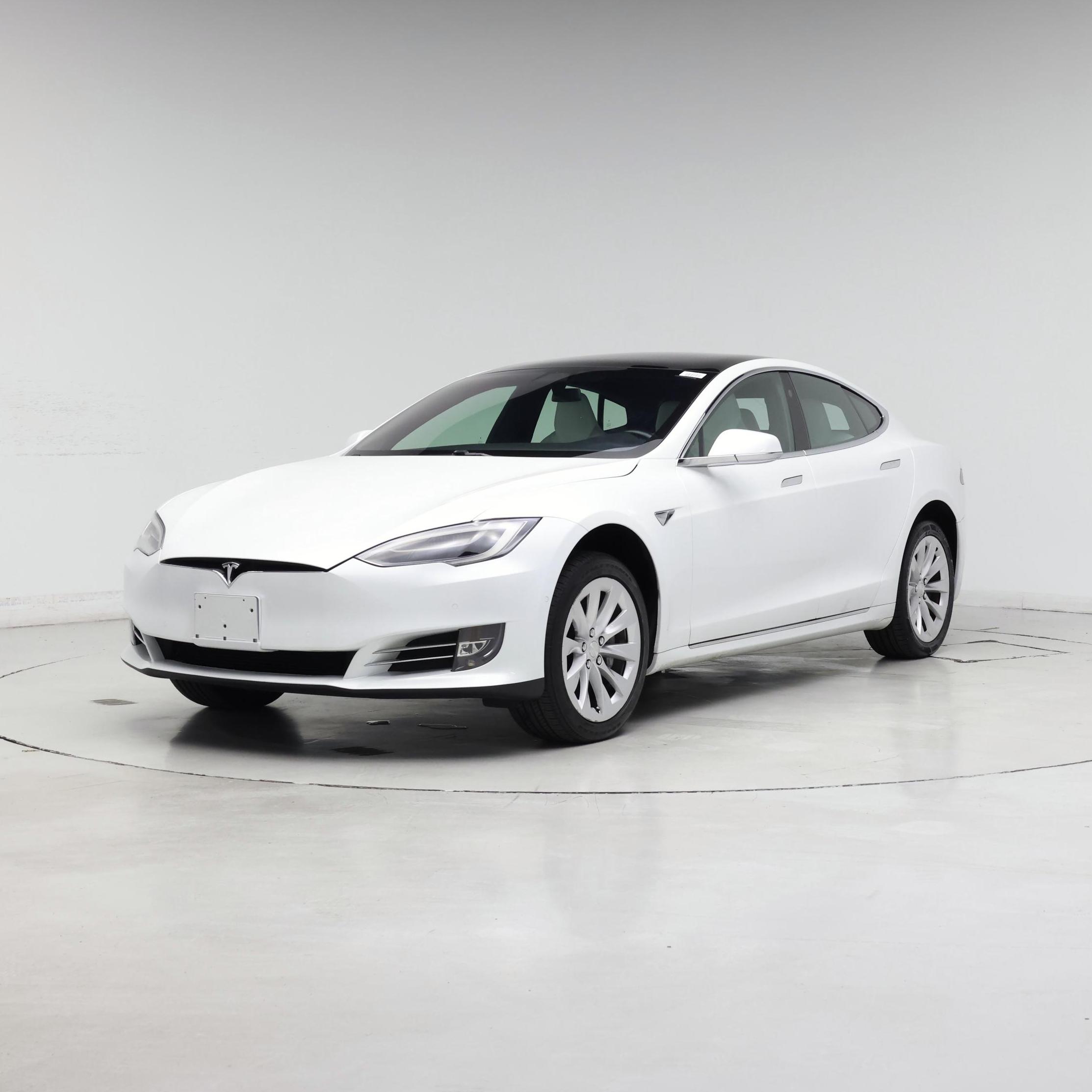 Thumbnail: 2019 Tesla Model S - 4