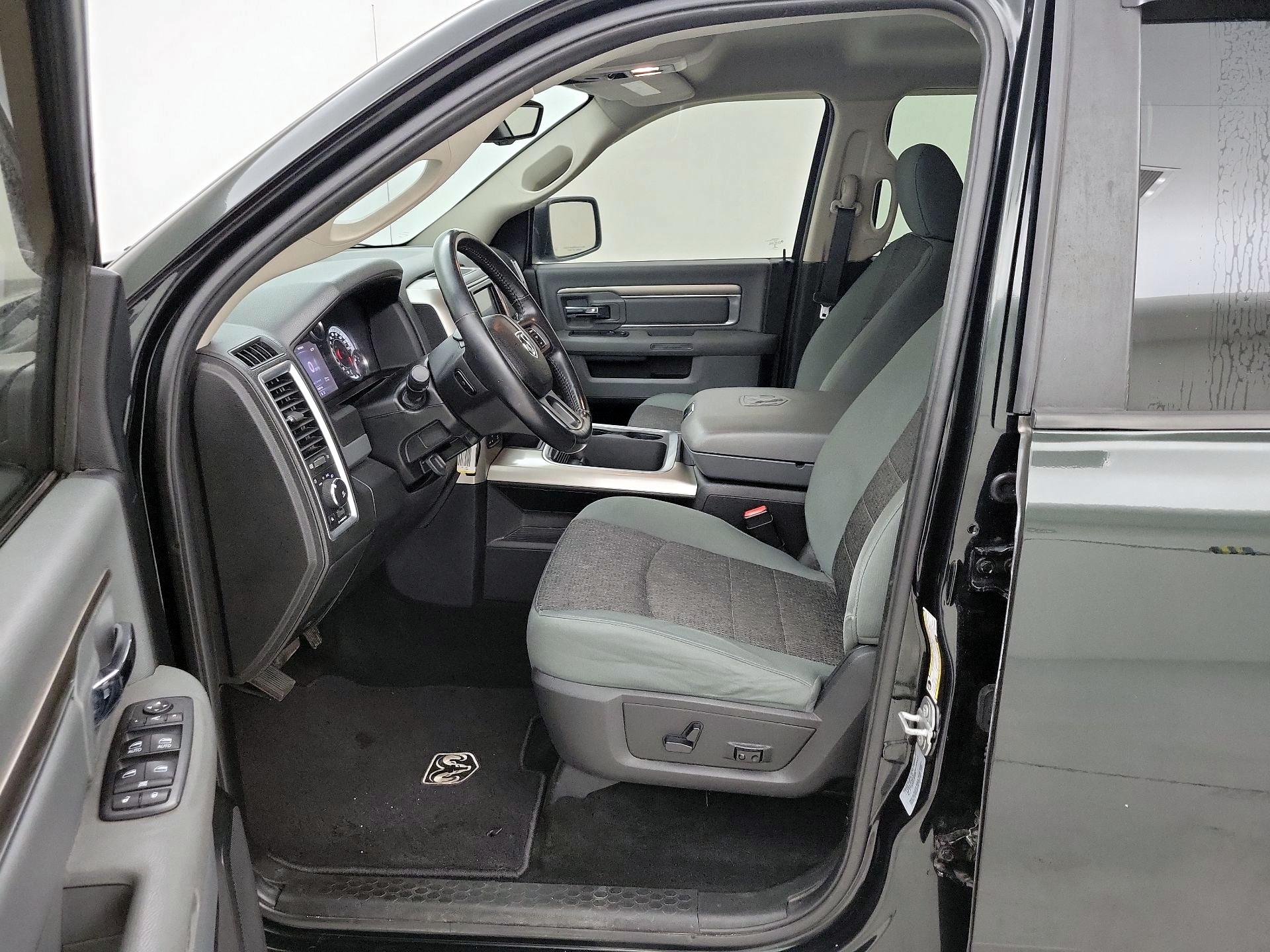 Thumbnail: 2016 RAM 1500 - 11