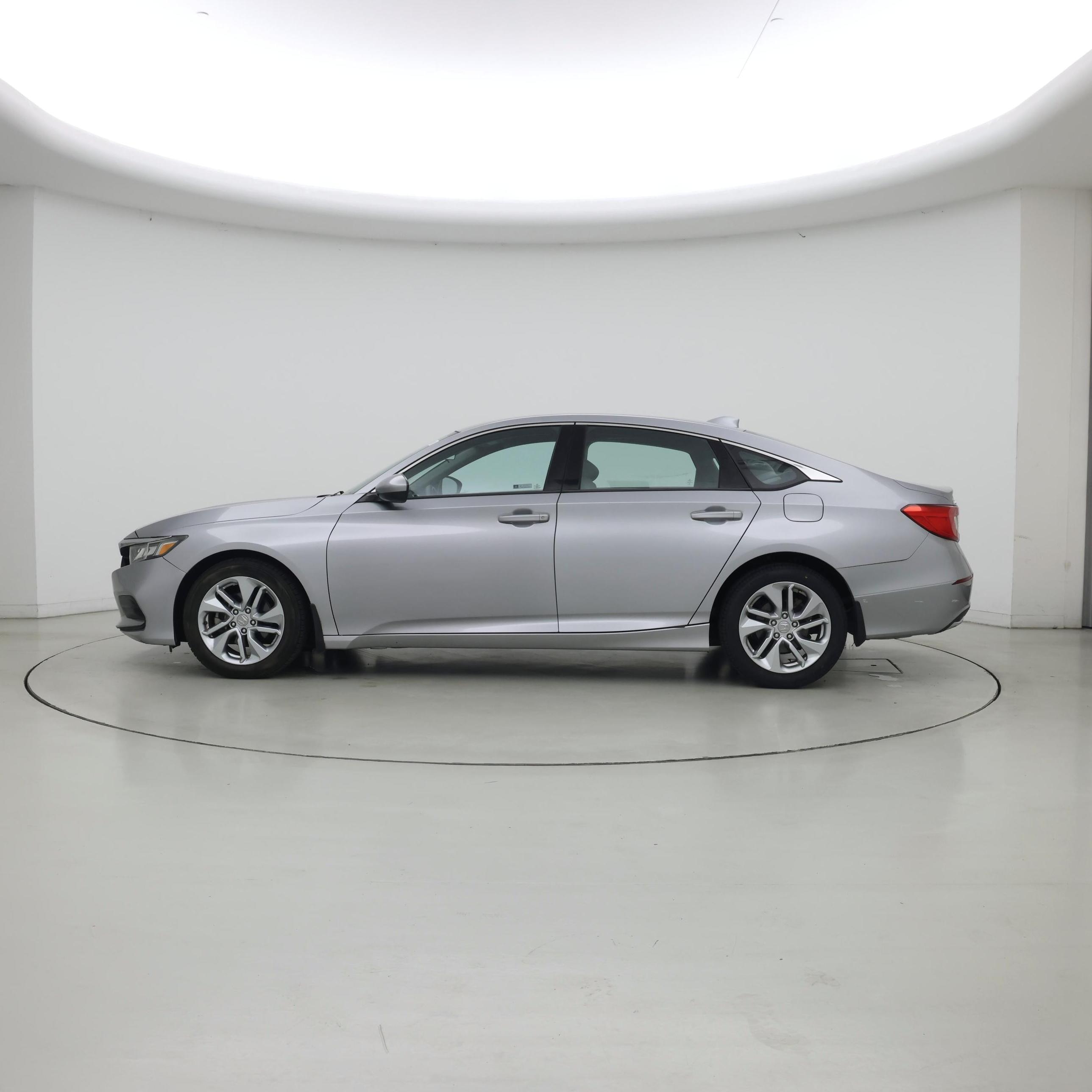 Thumbnail: 2018 Honda Accord - 3