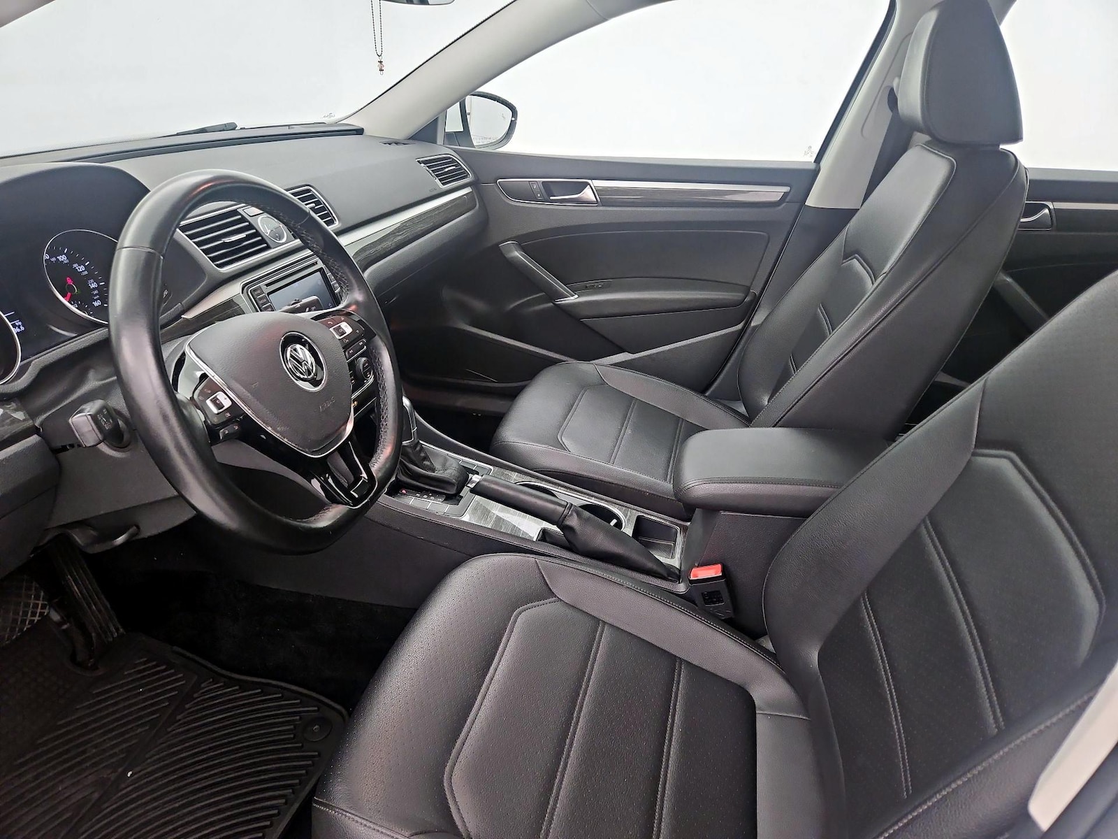 2016 Volkswagen Passat SE - Photo 12