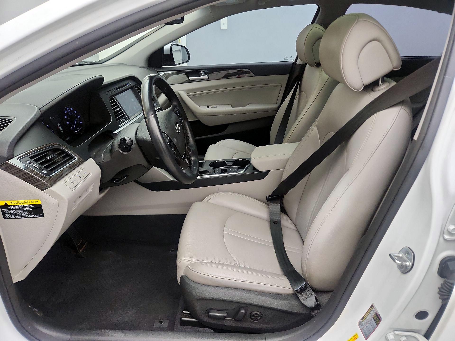 Thumbnail: 2015 Hyundai Sonata - 11