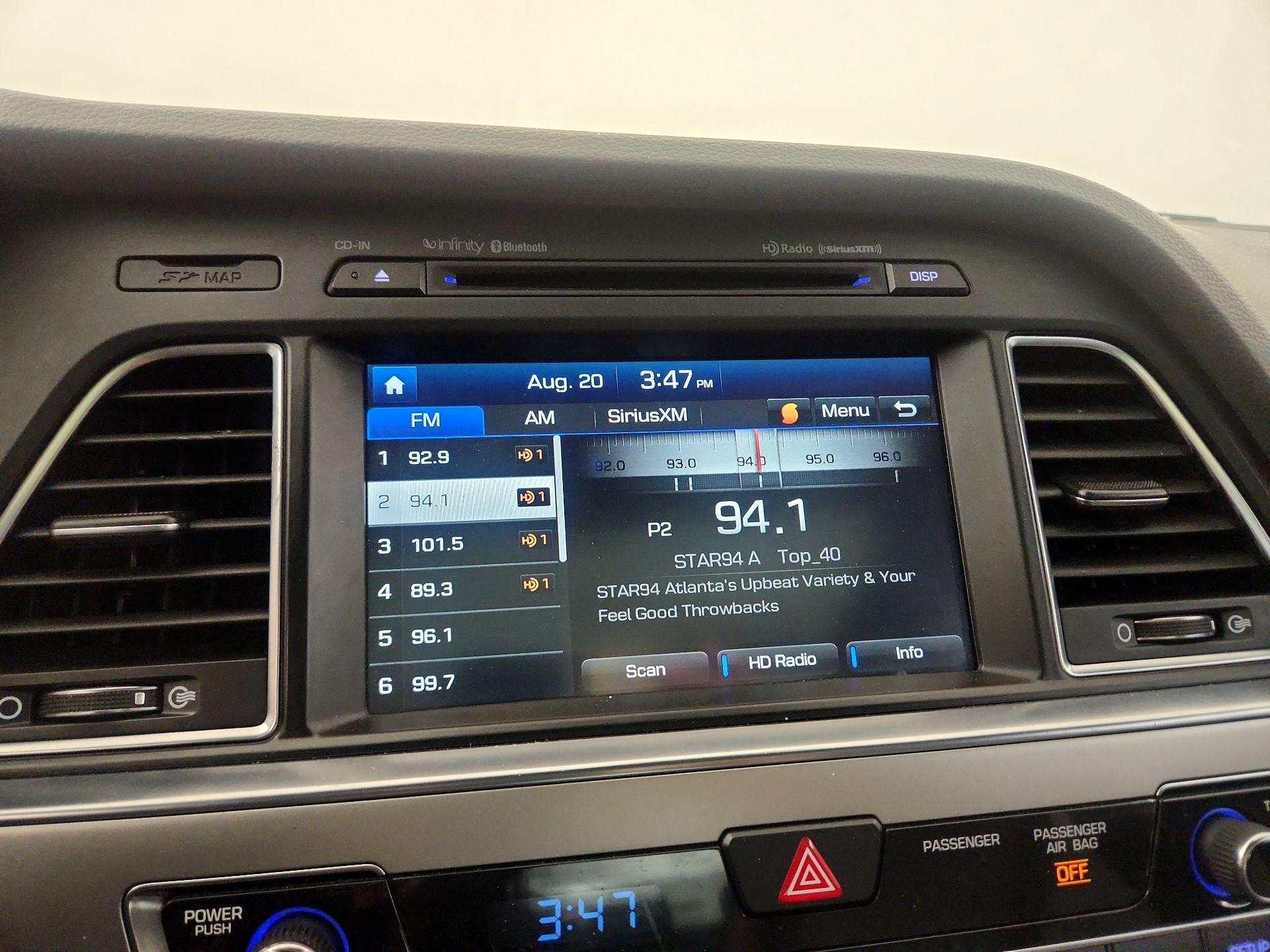 Thumbnail: 2015 Hyundai Sonata - 16