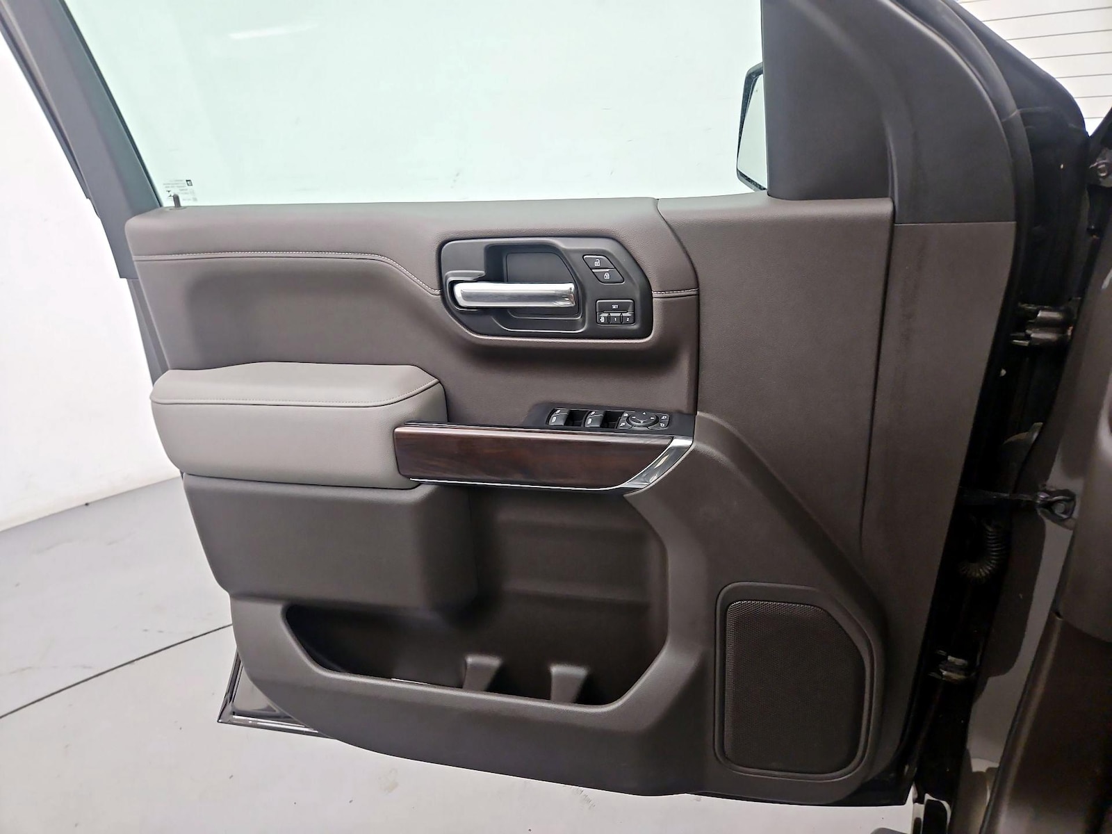 2020 GMC Sierra 1500 SLT - Photo 13