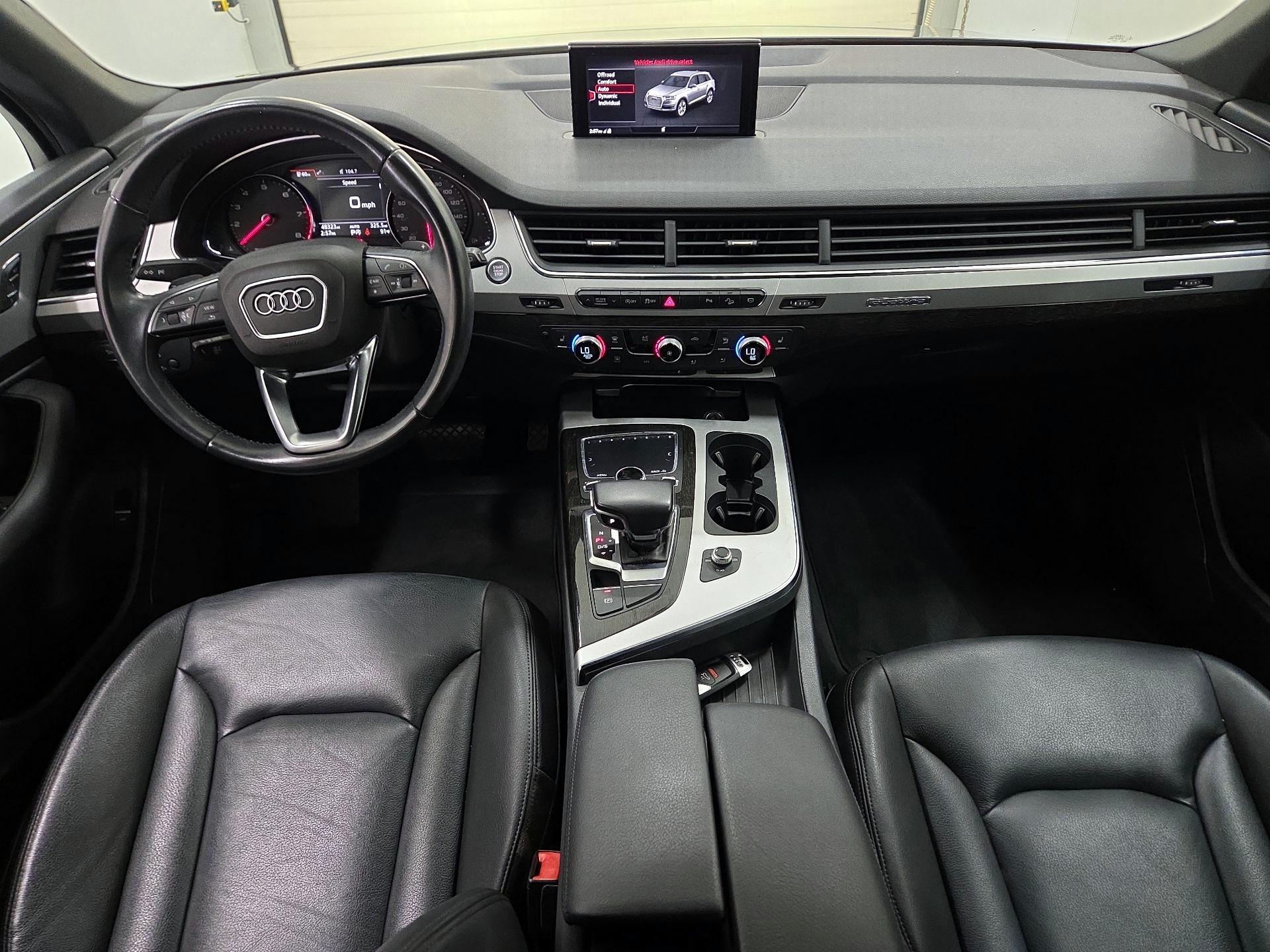 Thumbnail: 2019 Audi Q7 - 9