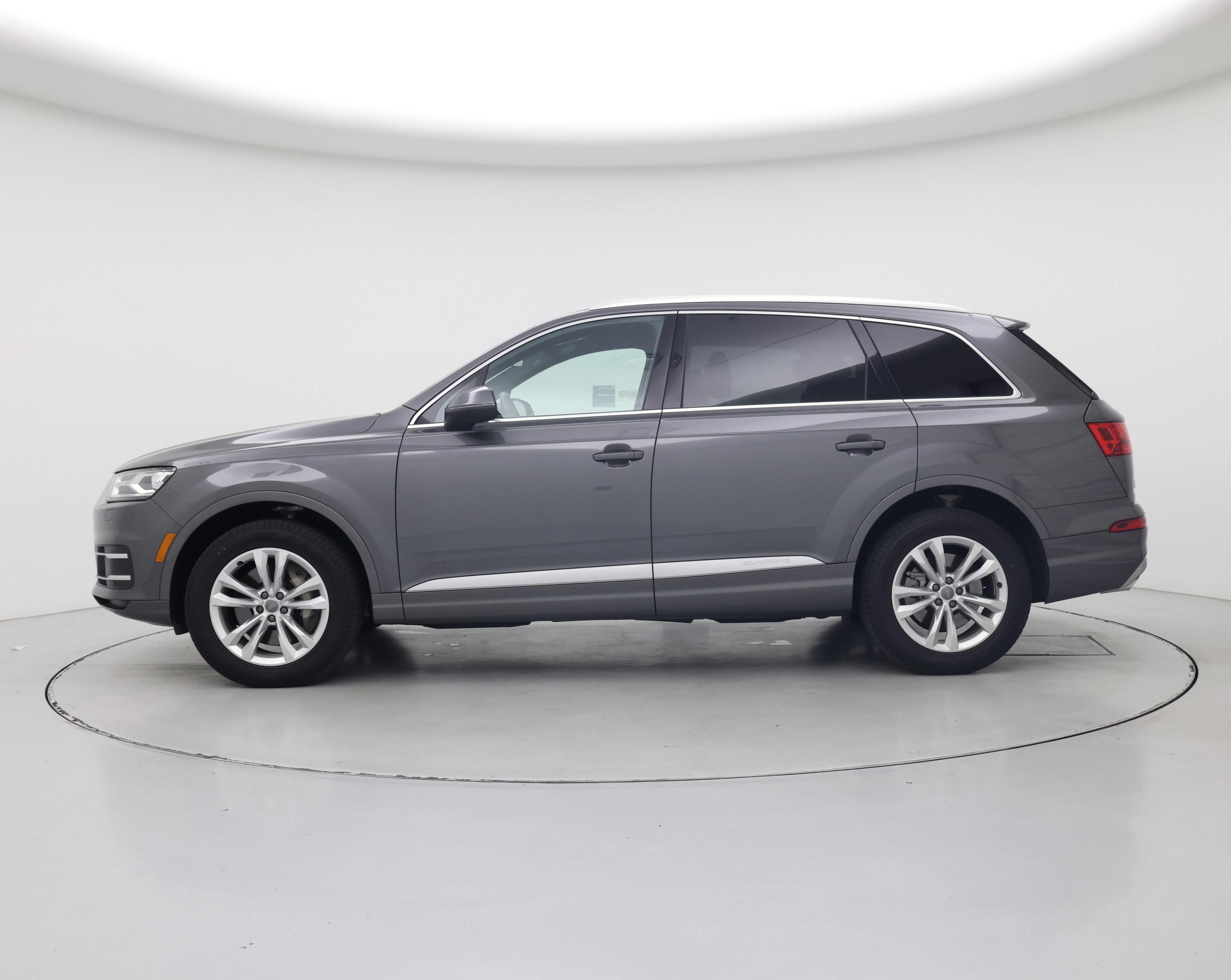 Thumbnail: 2019 Audi Q7 - 3