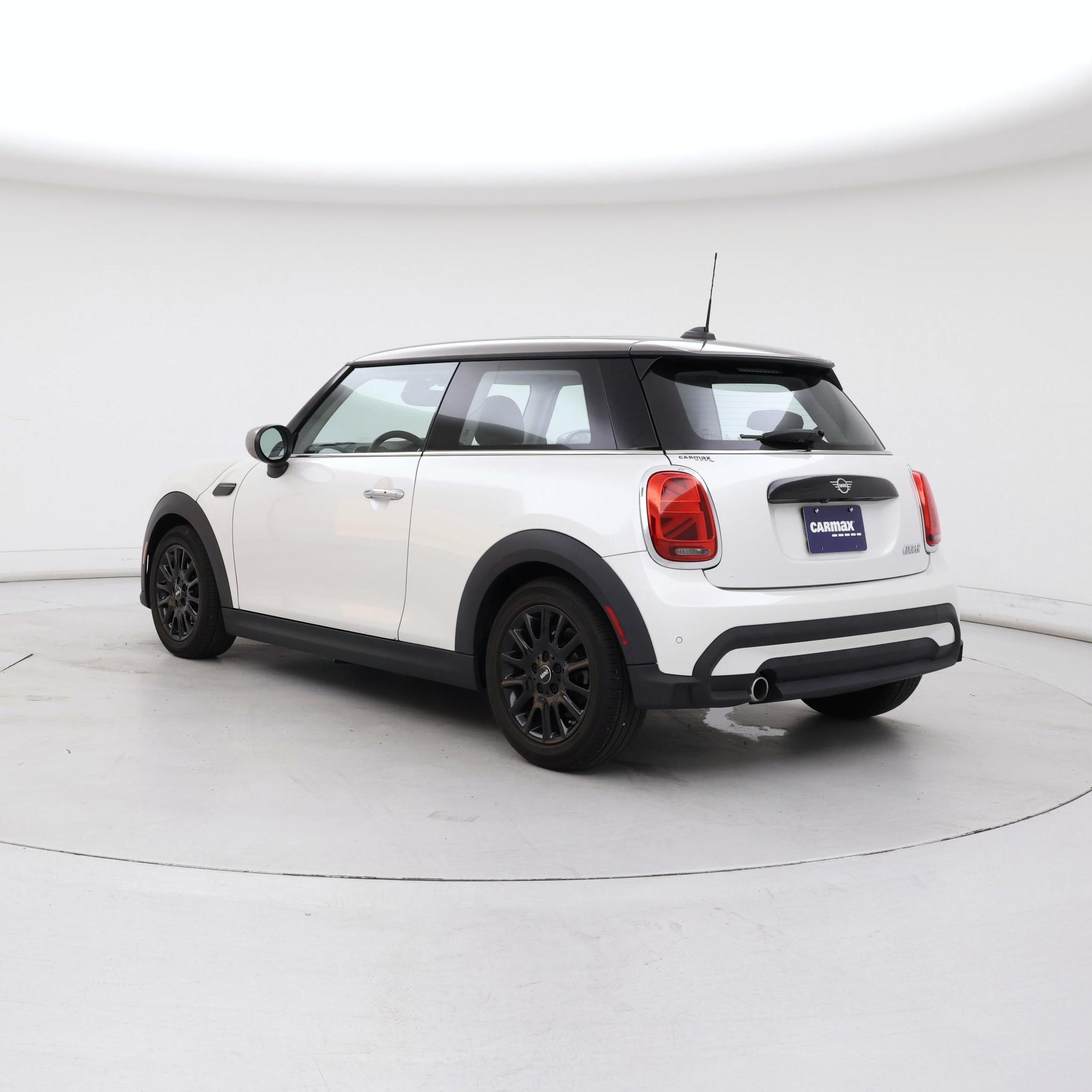 Thumbnail: 2024 MINI Cooper Hardtop - 2