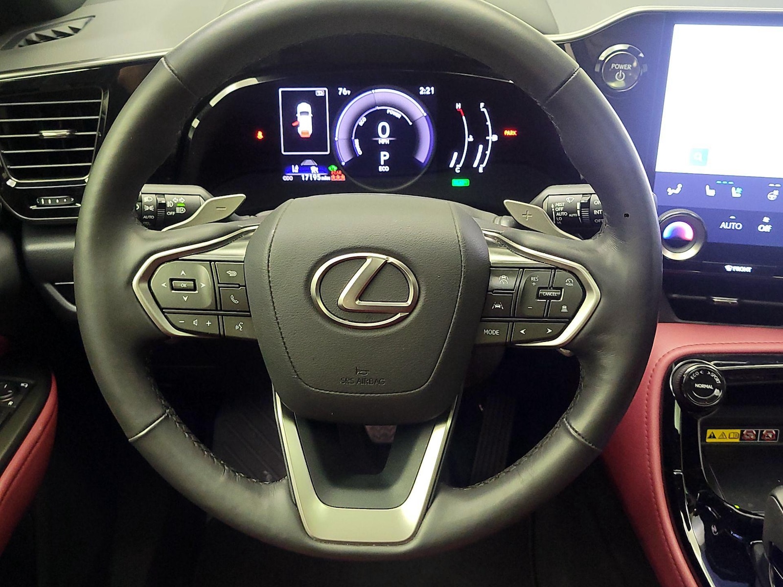 2026 Lexus NX Hybrid 350h - Photo 11