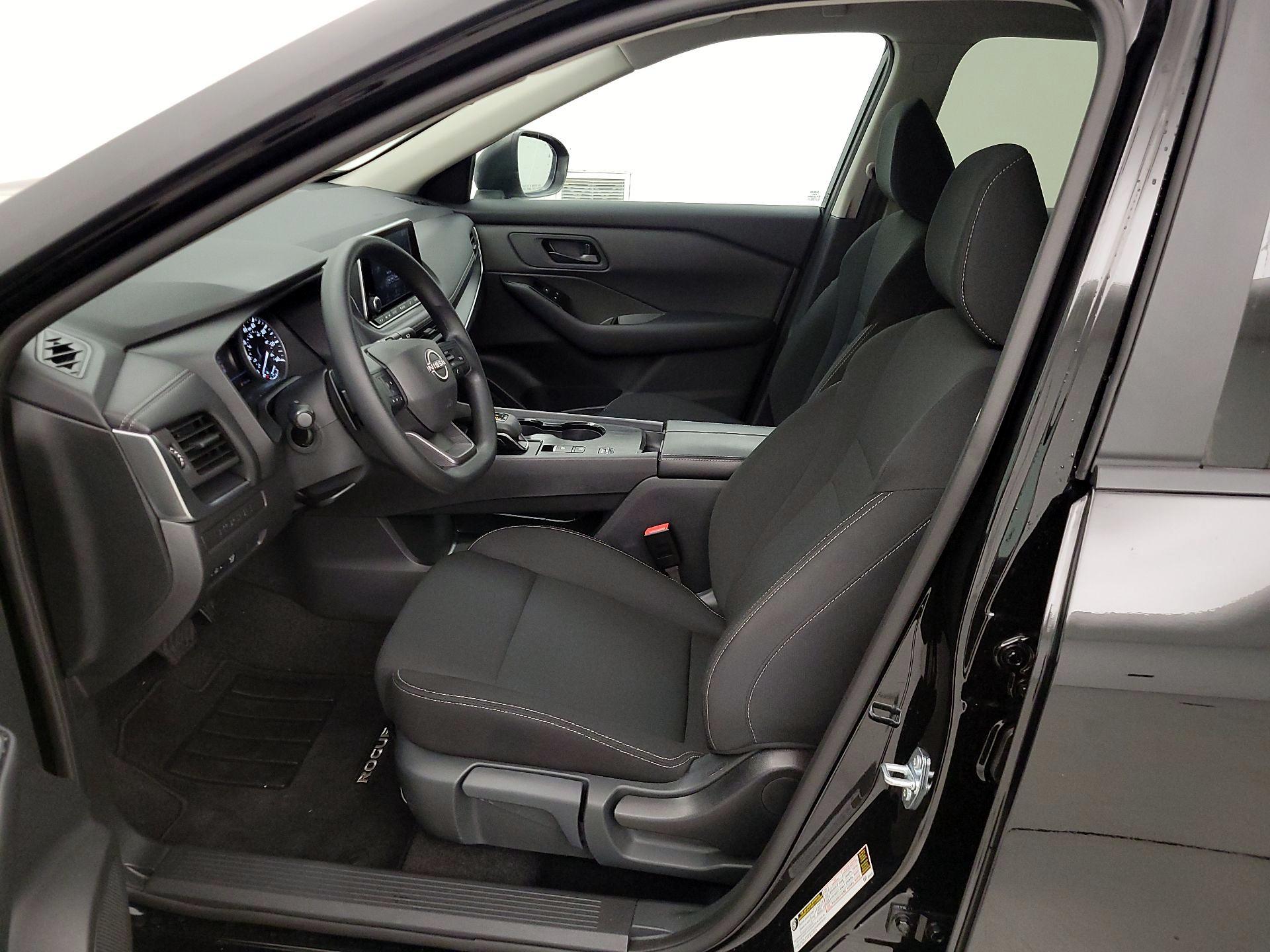 Thumbnail: 2025 Nissan Rogue - 9