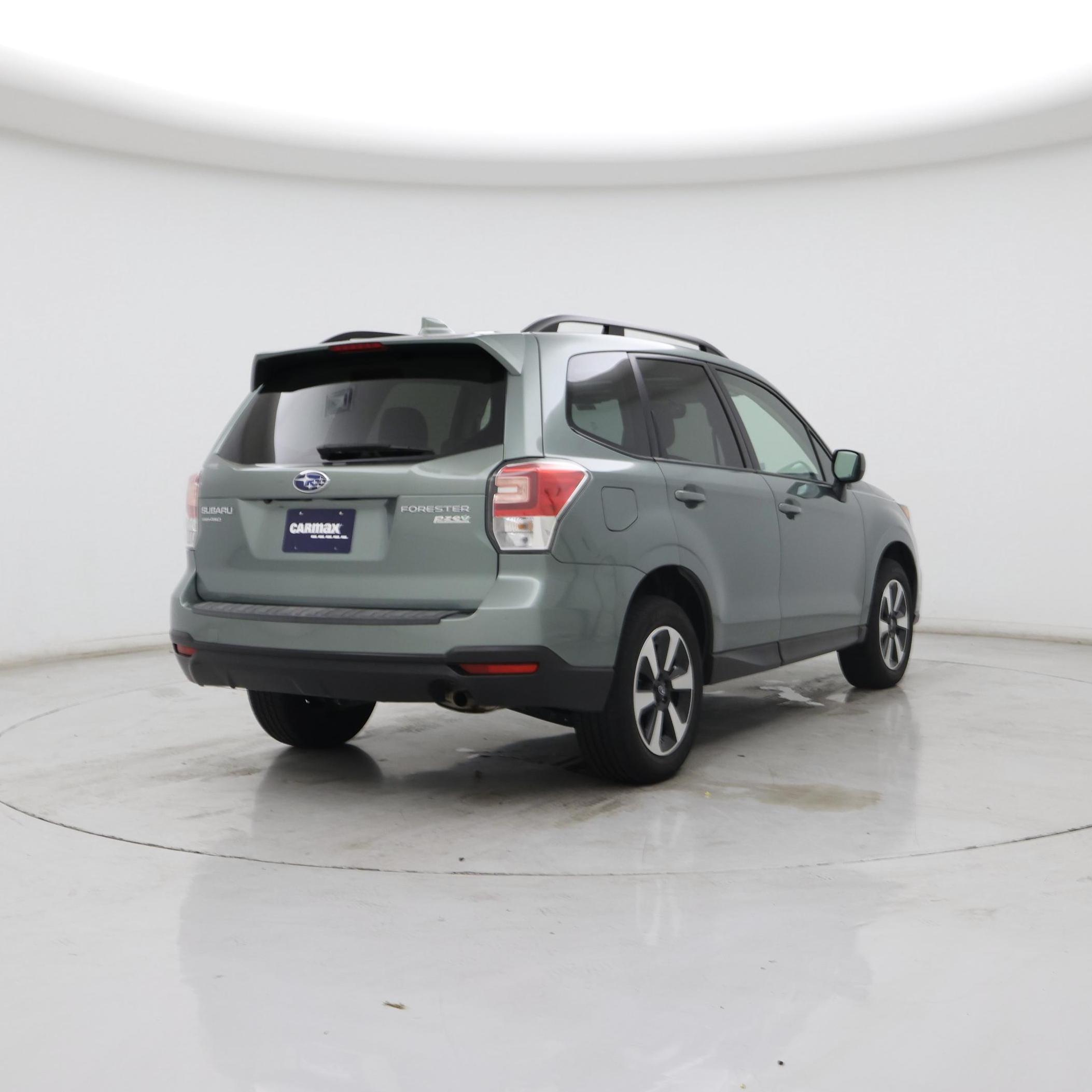 Thumbnail: 2017 Subaru Forester - 8