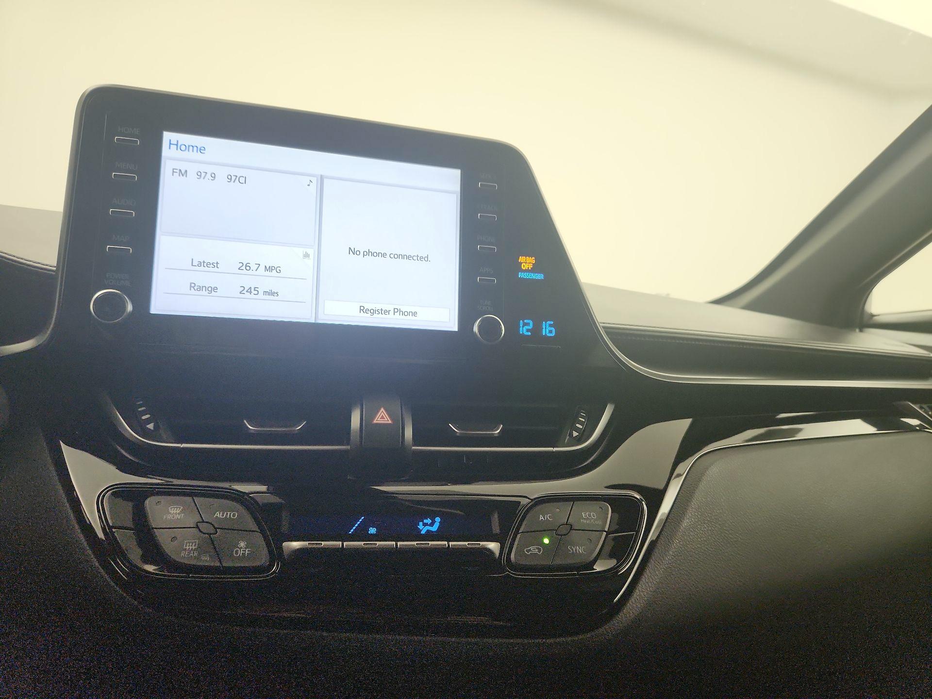 Thumbnail: 2019 Toyota C-HR - 14