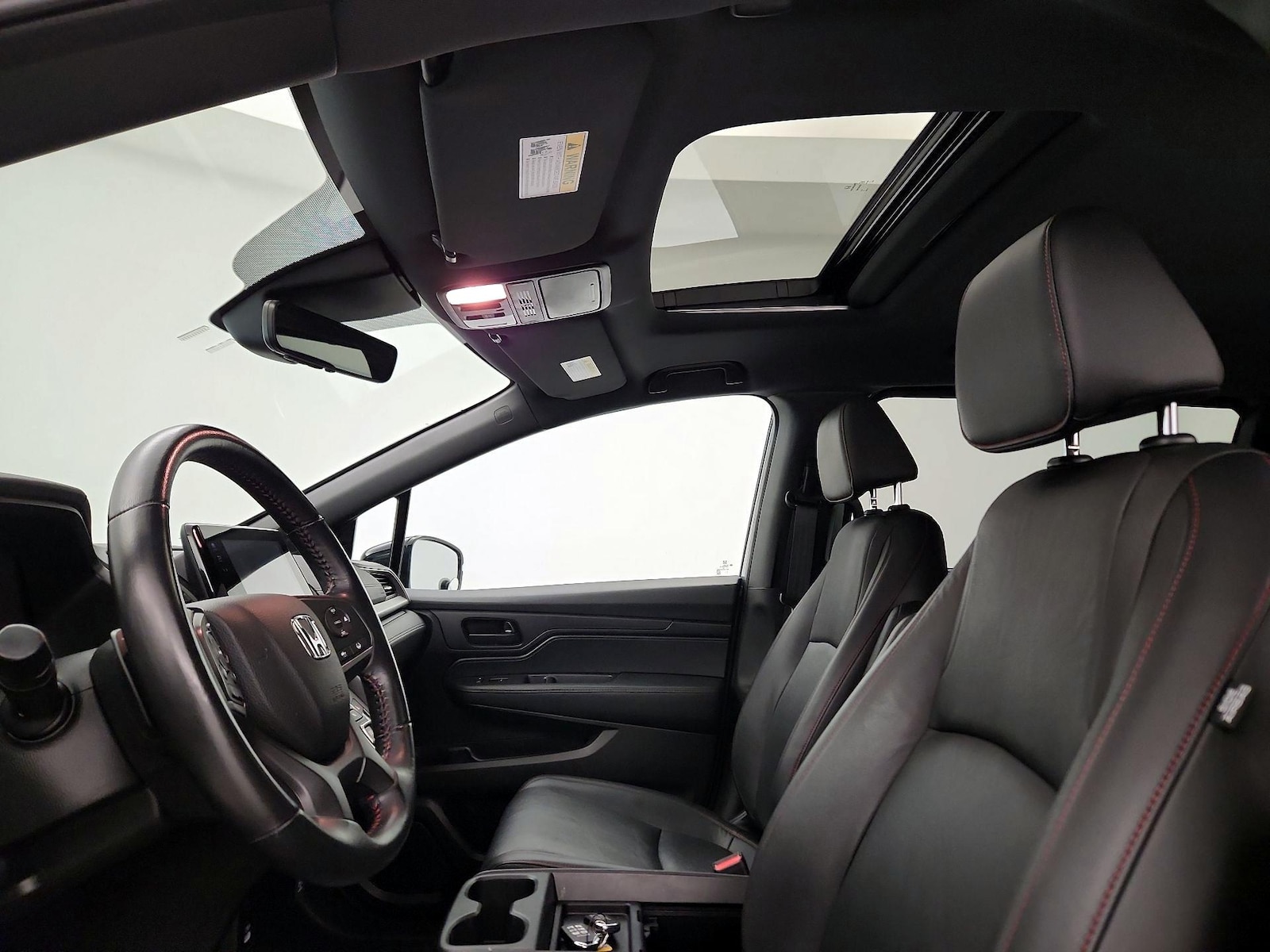 Sunroof(s) & Overhead Airbags