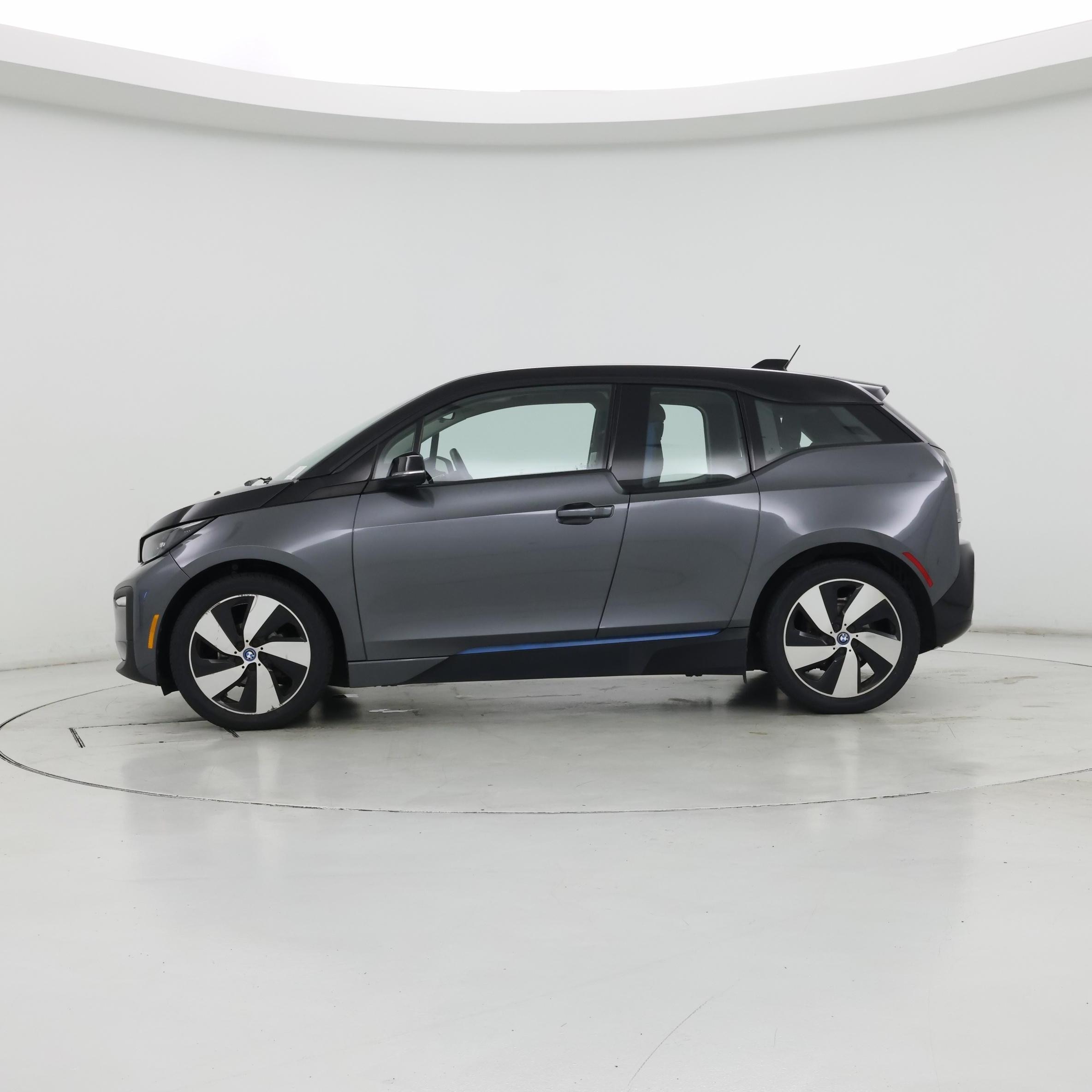 Thumbnail: 2018 BMW i3 - 3