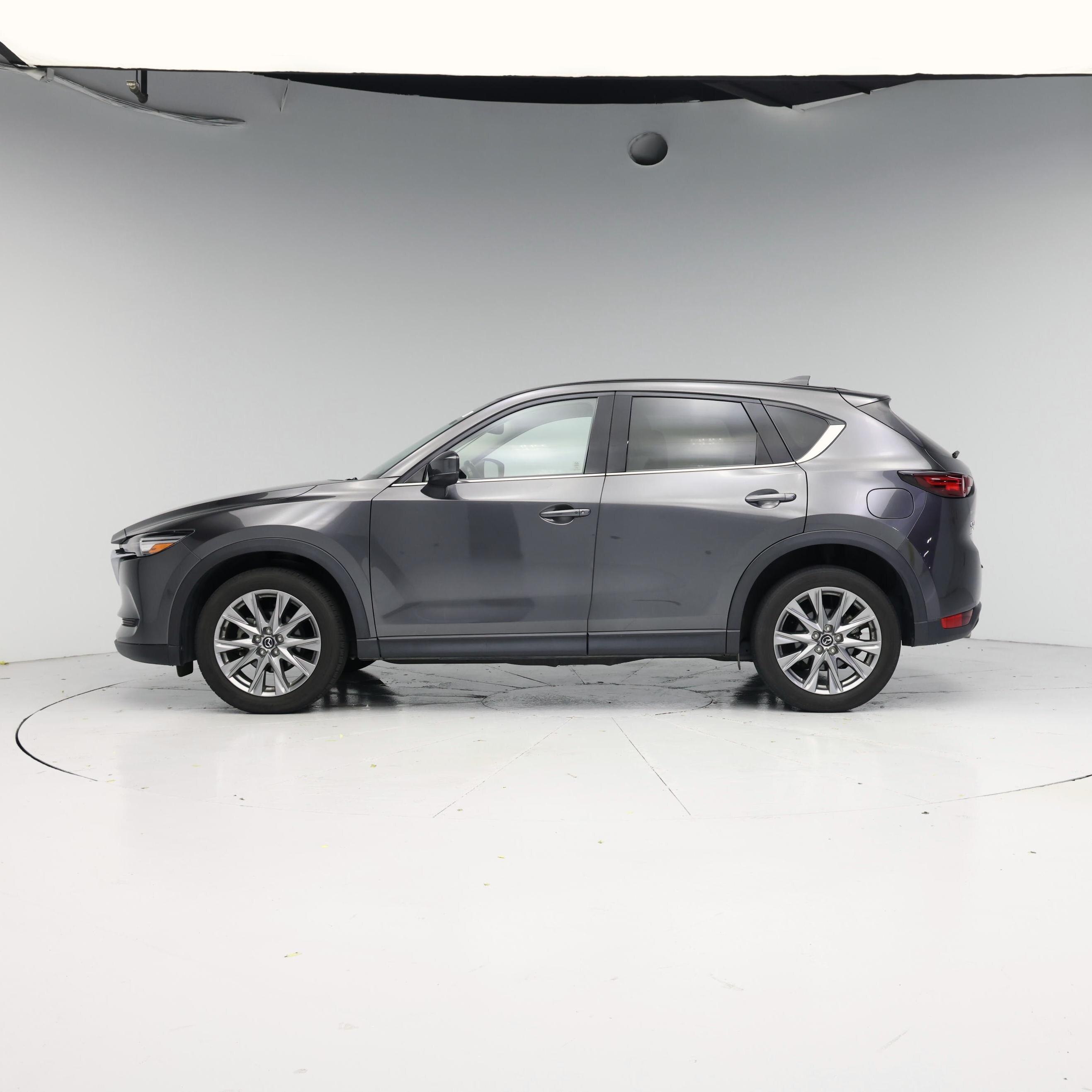 Thumbnail: 2021 Mazda CX-5 - 3