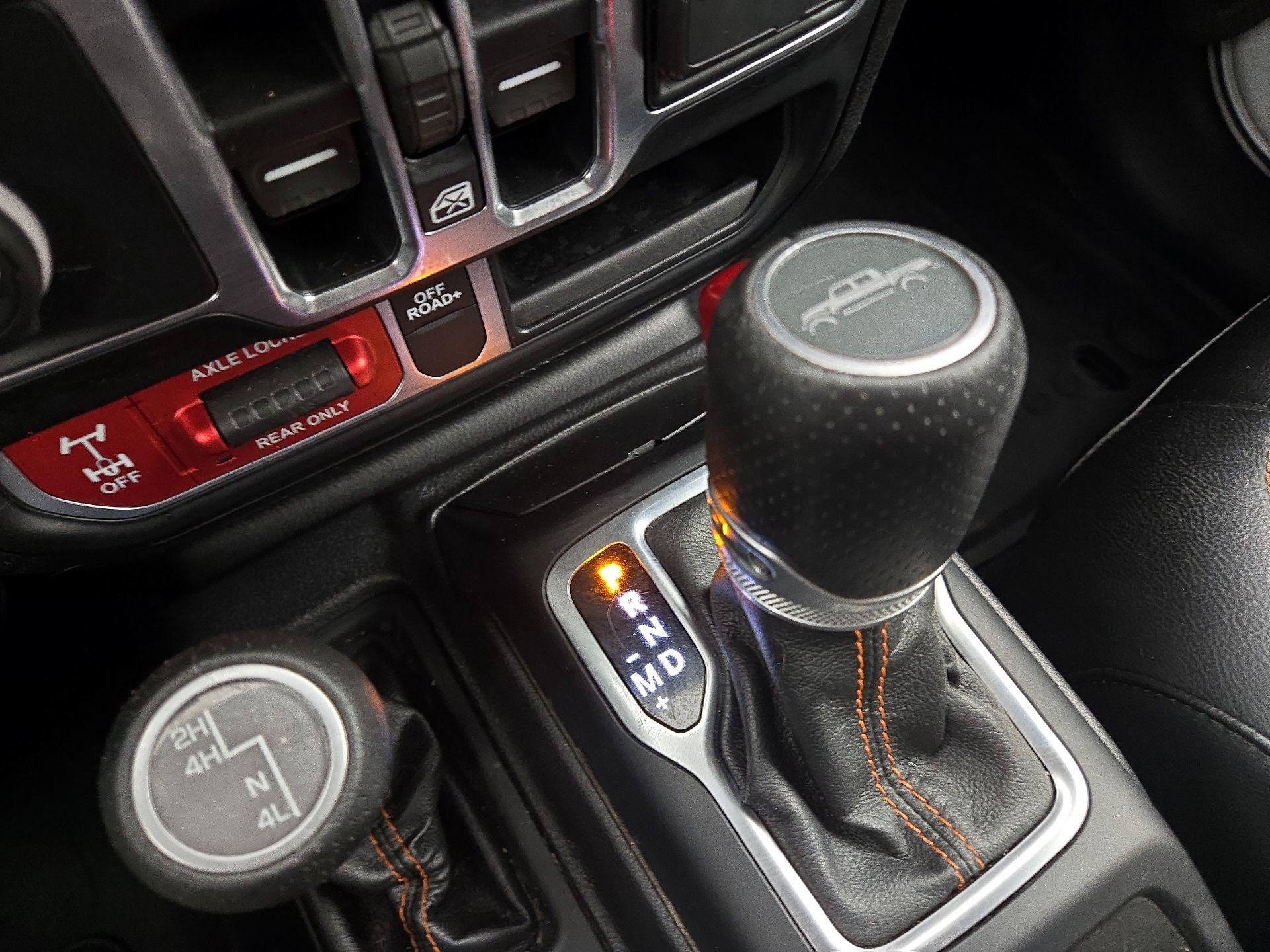 Thumbnail: 2020 Jeep Gladiator - 18