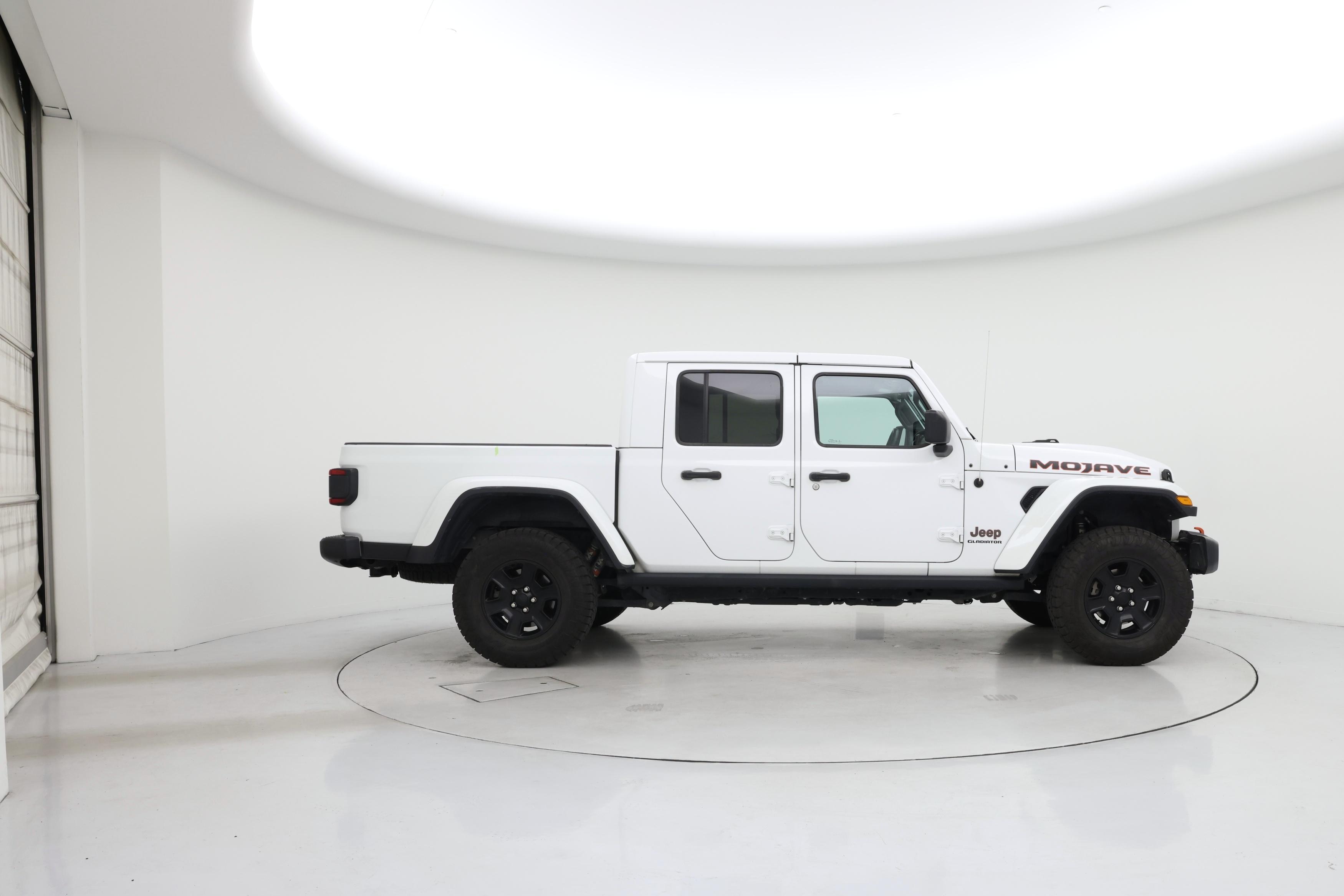 Thumbnail: 2020 Jeep Gladiator - 7