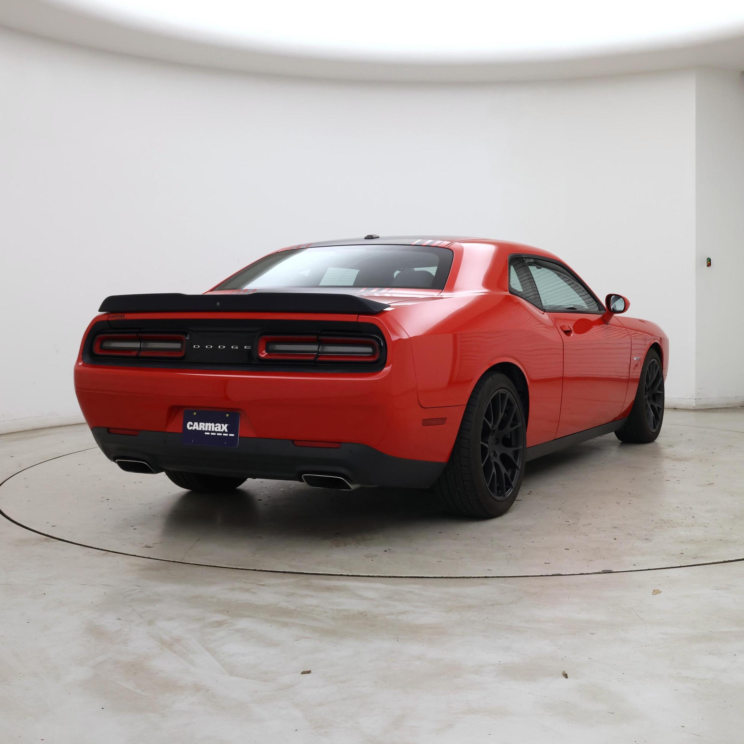Thumbnail: 2015 Dodge Challenger - 8