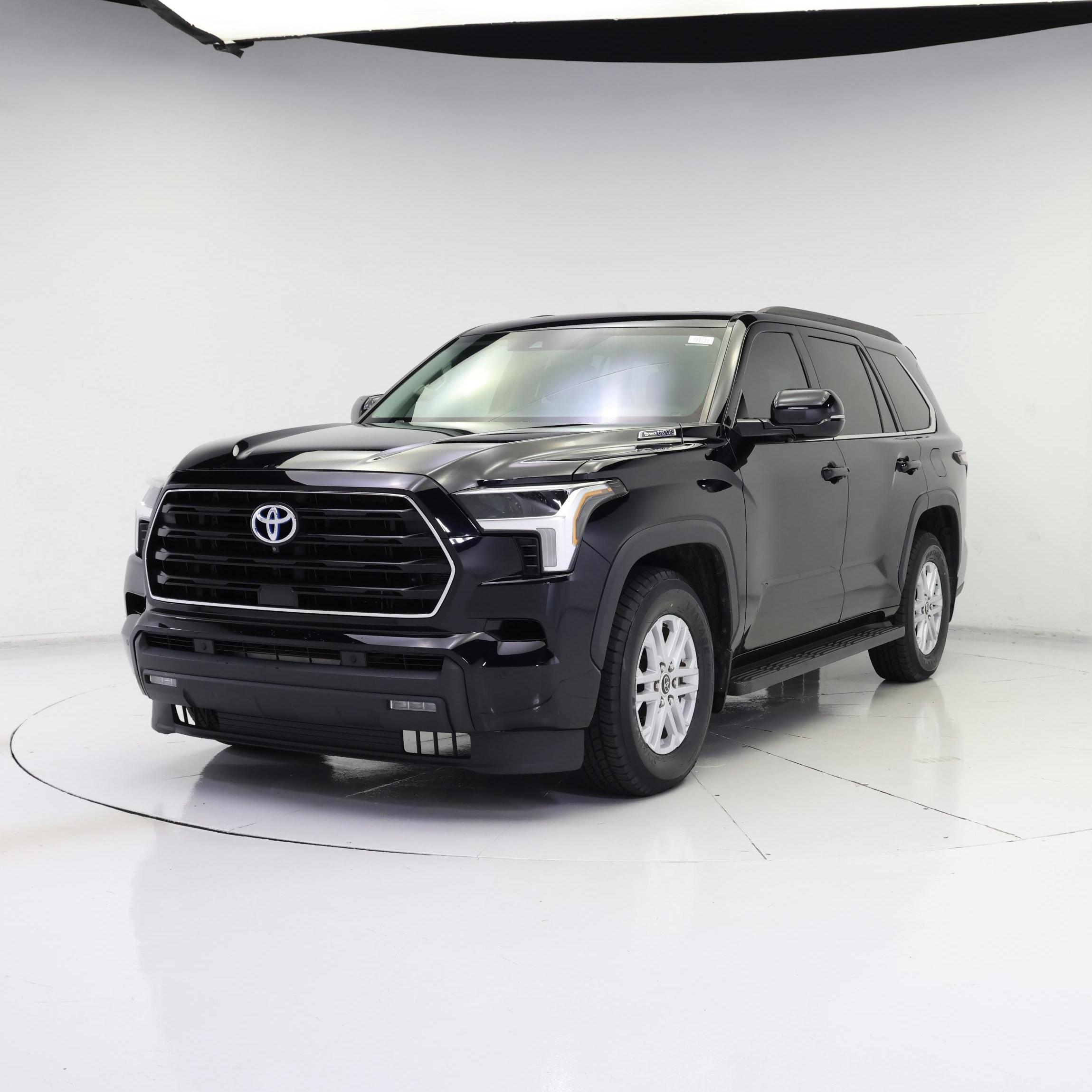 Thumbnail: 2023 Toyota Sequoia - 4