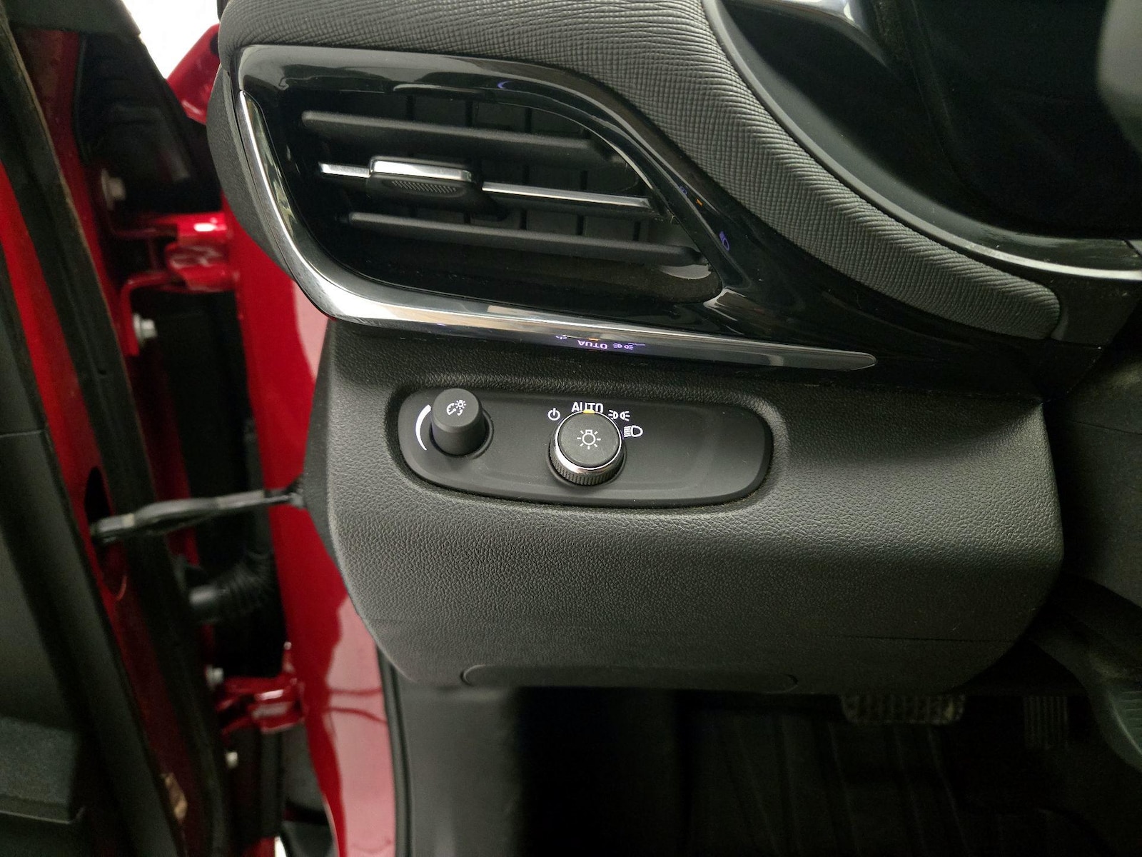 2026 Buick Envista Sport Touring - Photo 12