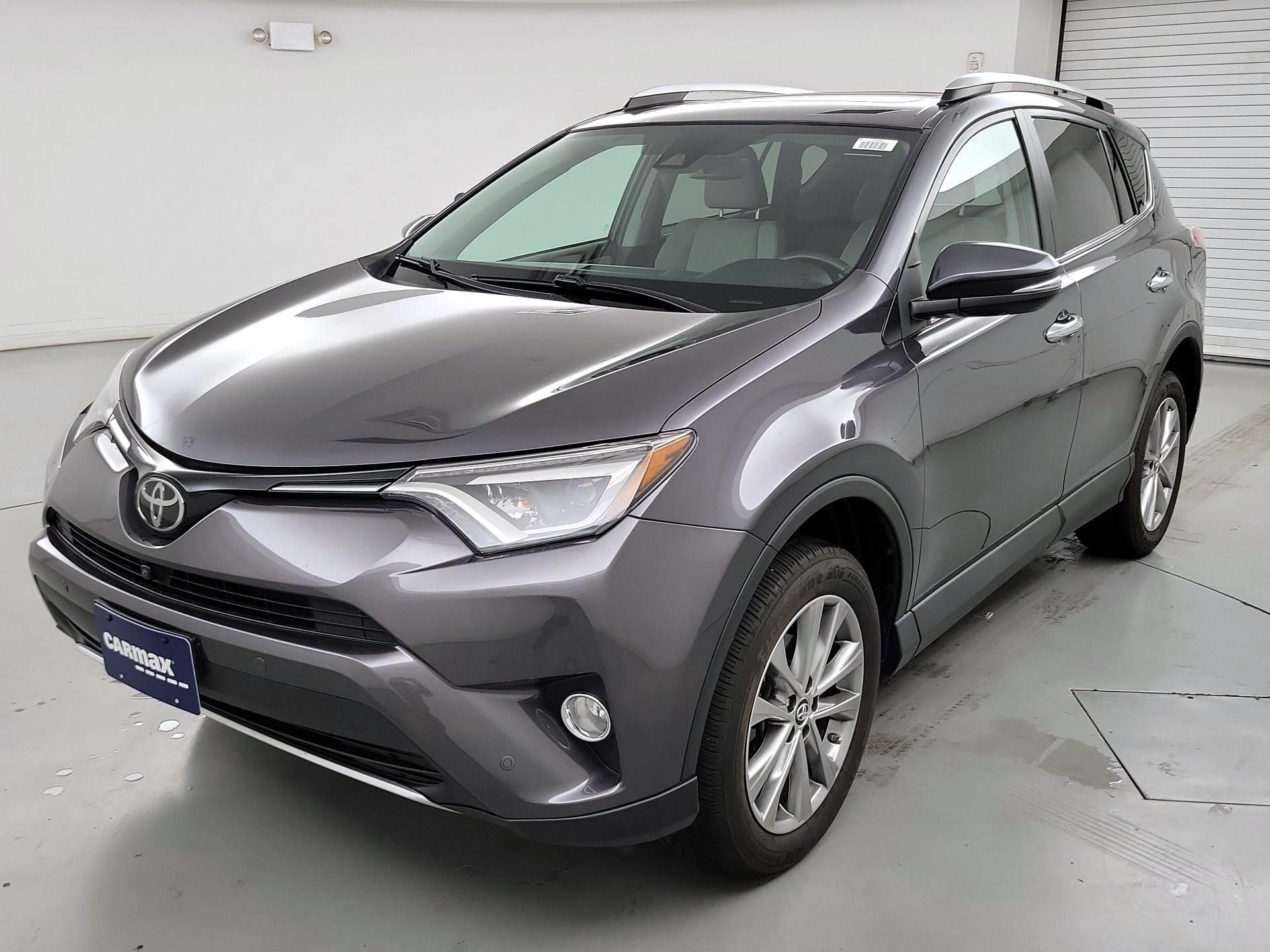 Thumbnail: 2016 Toyota RAV4 - 3