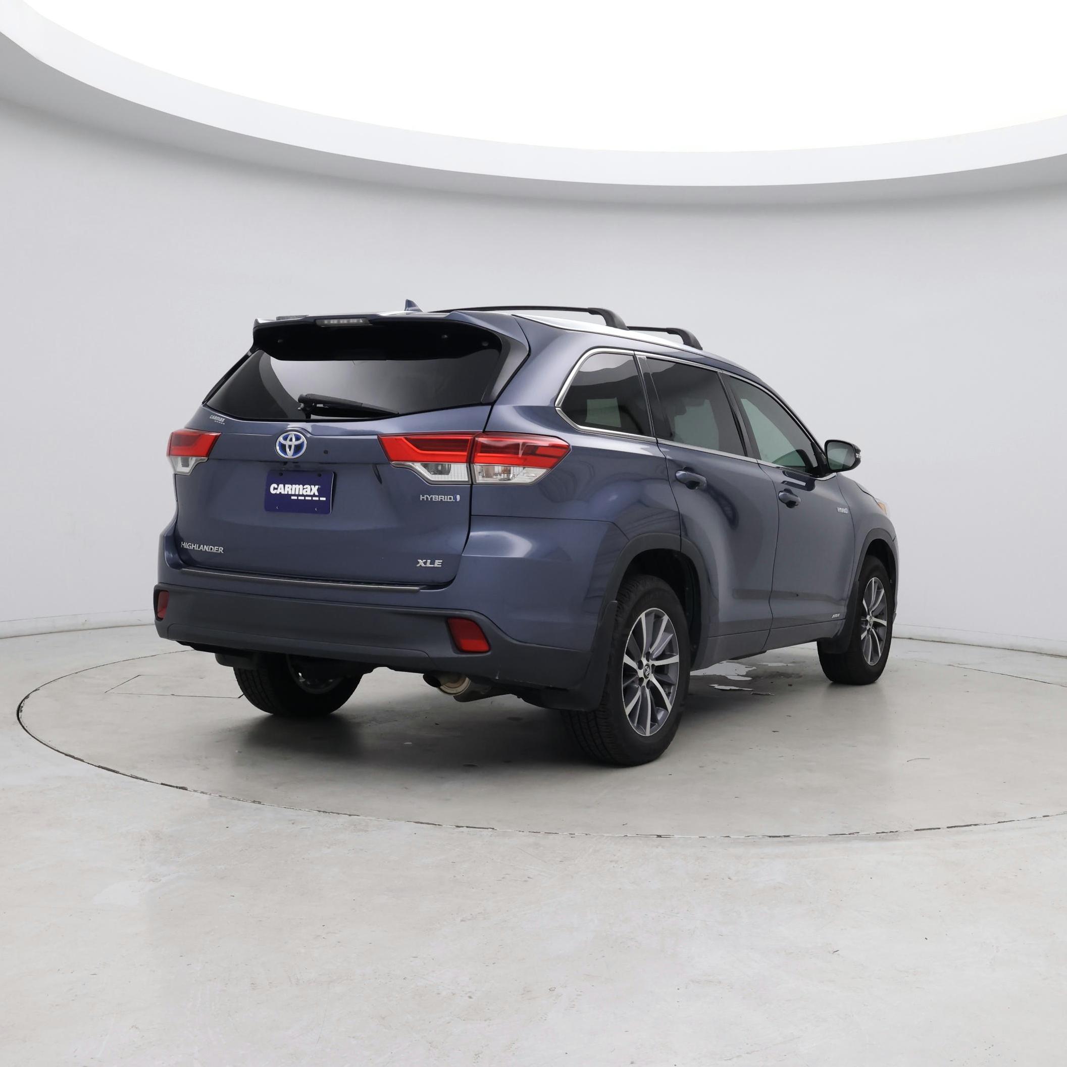 Thumbnail: 2018 Toyota Highlander - 8