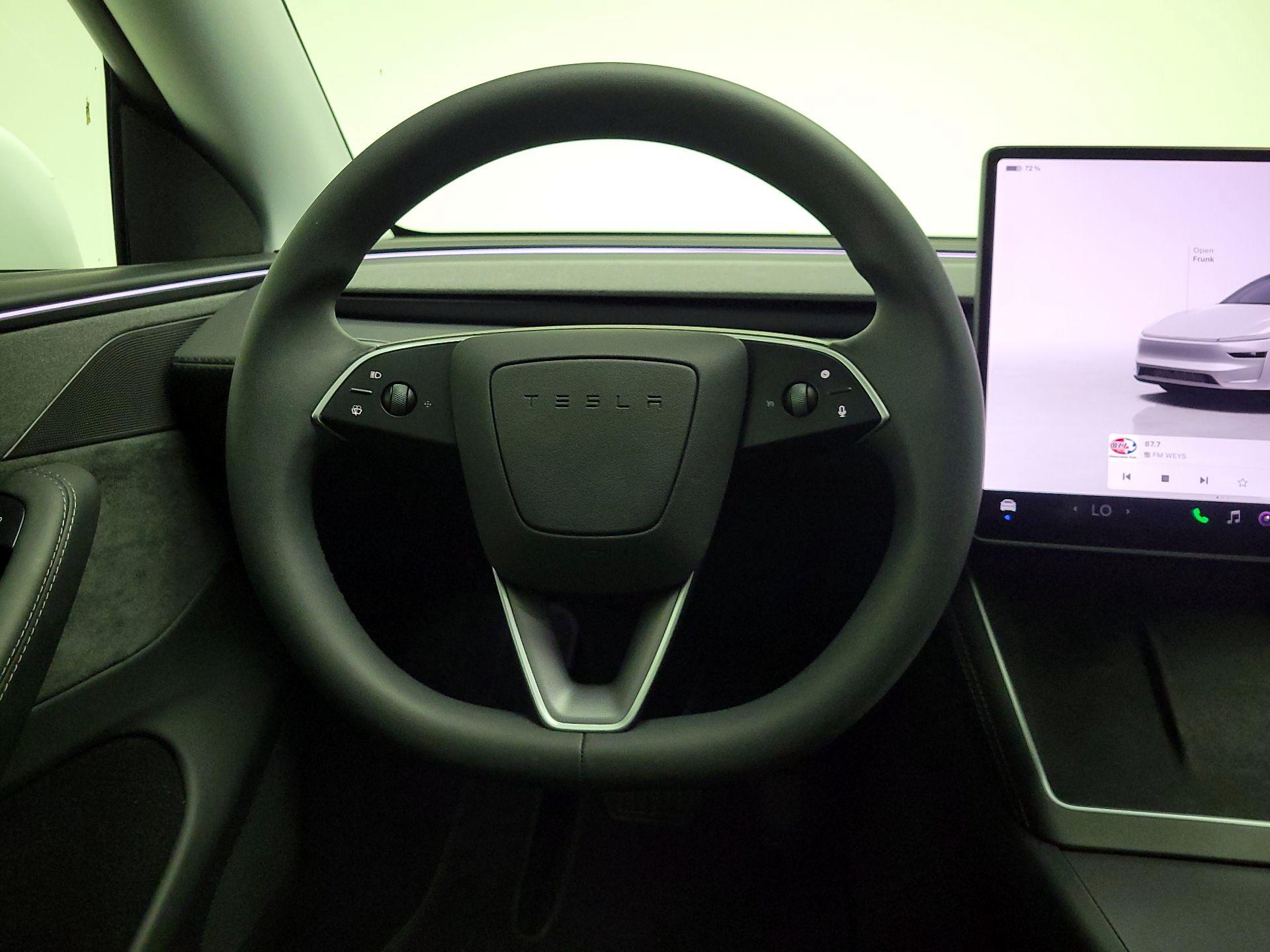 Thumbnail: 2026 Tesla Model Y - 10