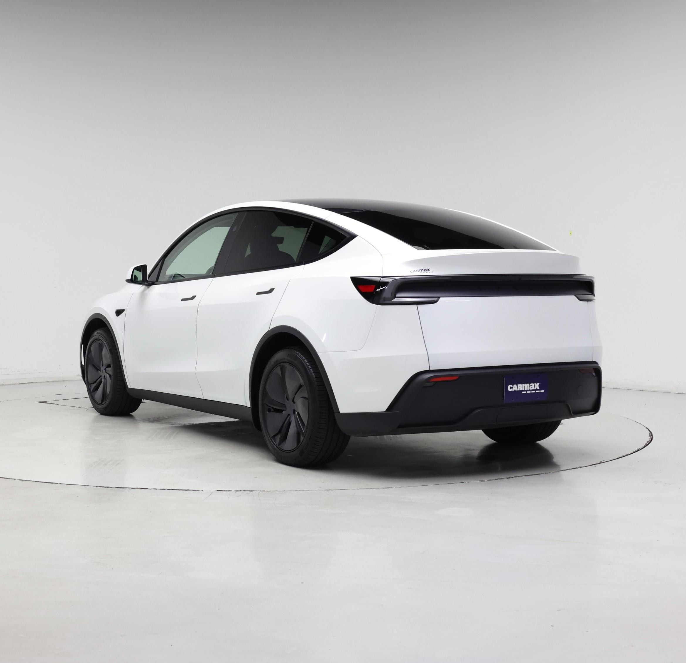 Thumbnail: 2026 Tesla Model Y - 2