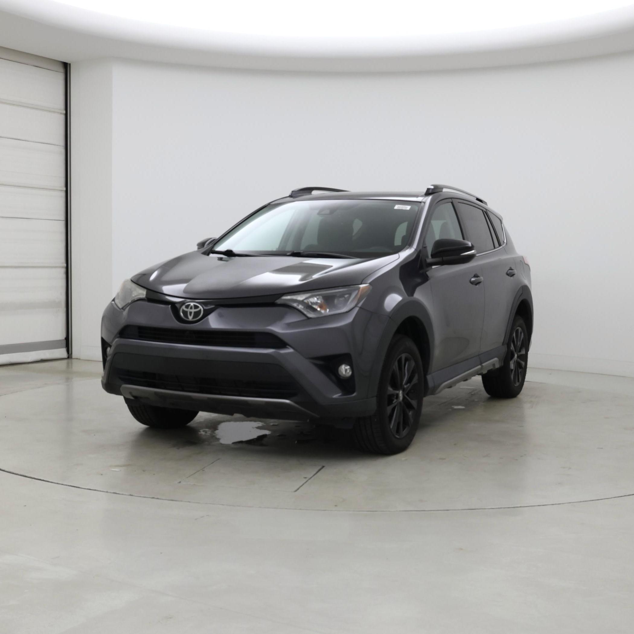 Thumbnail: 2018 Toyota RAV4 - 4