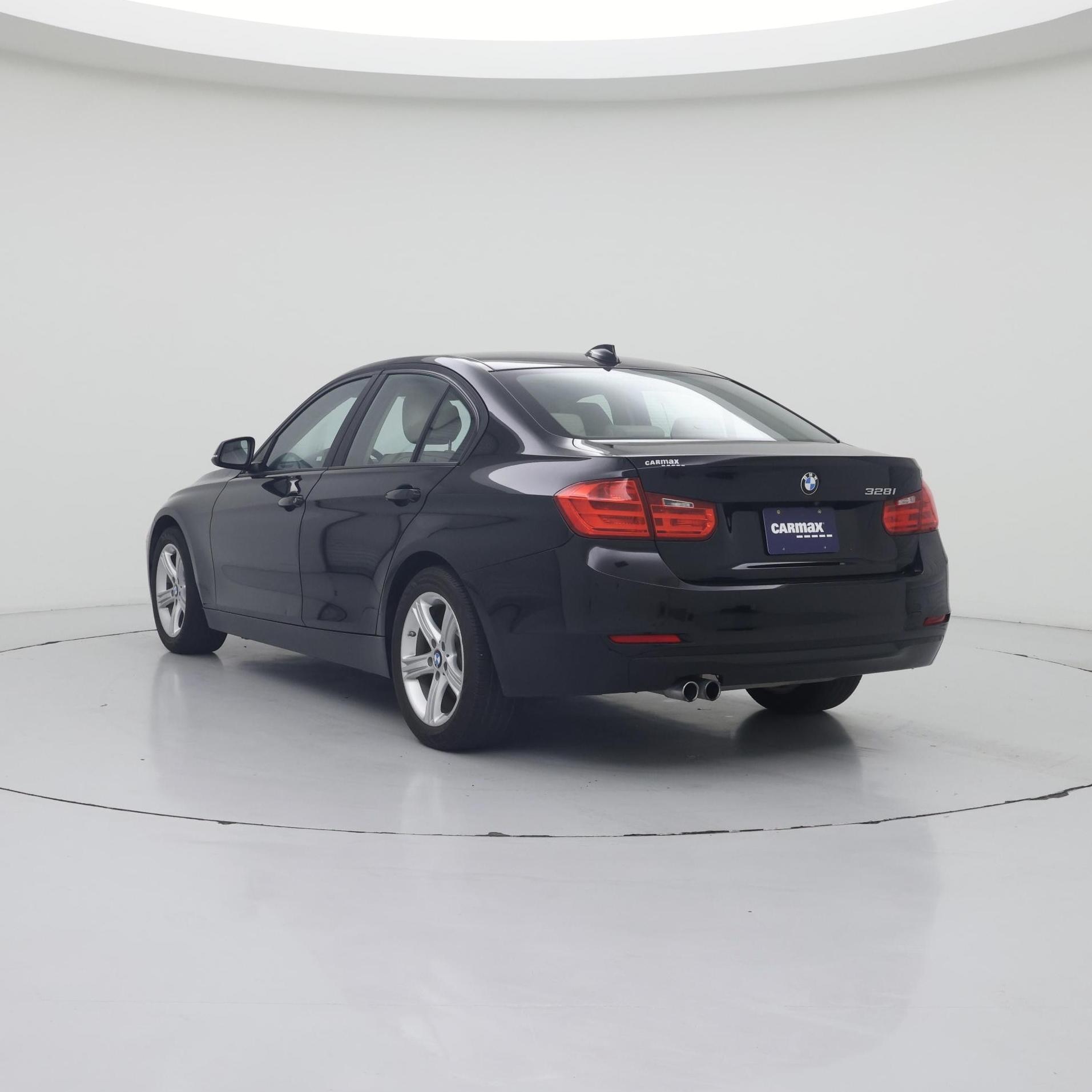Thumbnail: 2015 BMW 3 Series - 2
