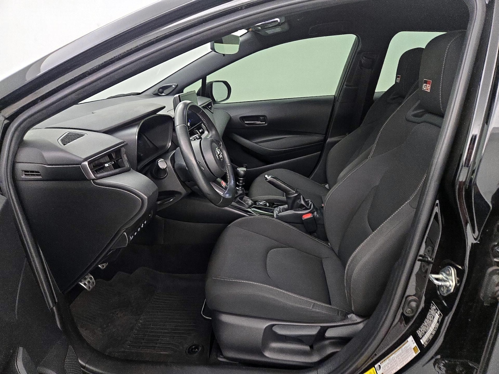 2023 Toyota GR Corolla Core - Photo 12