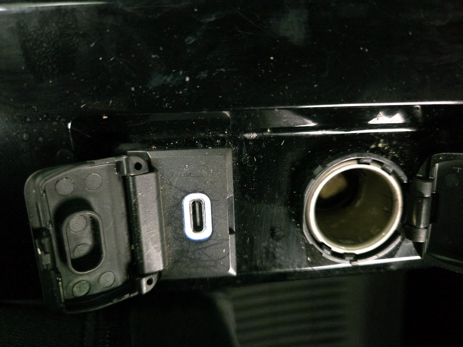 2023 Toyota GR Corolla Core - Photo 19
