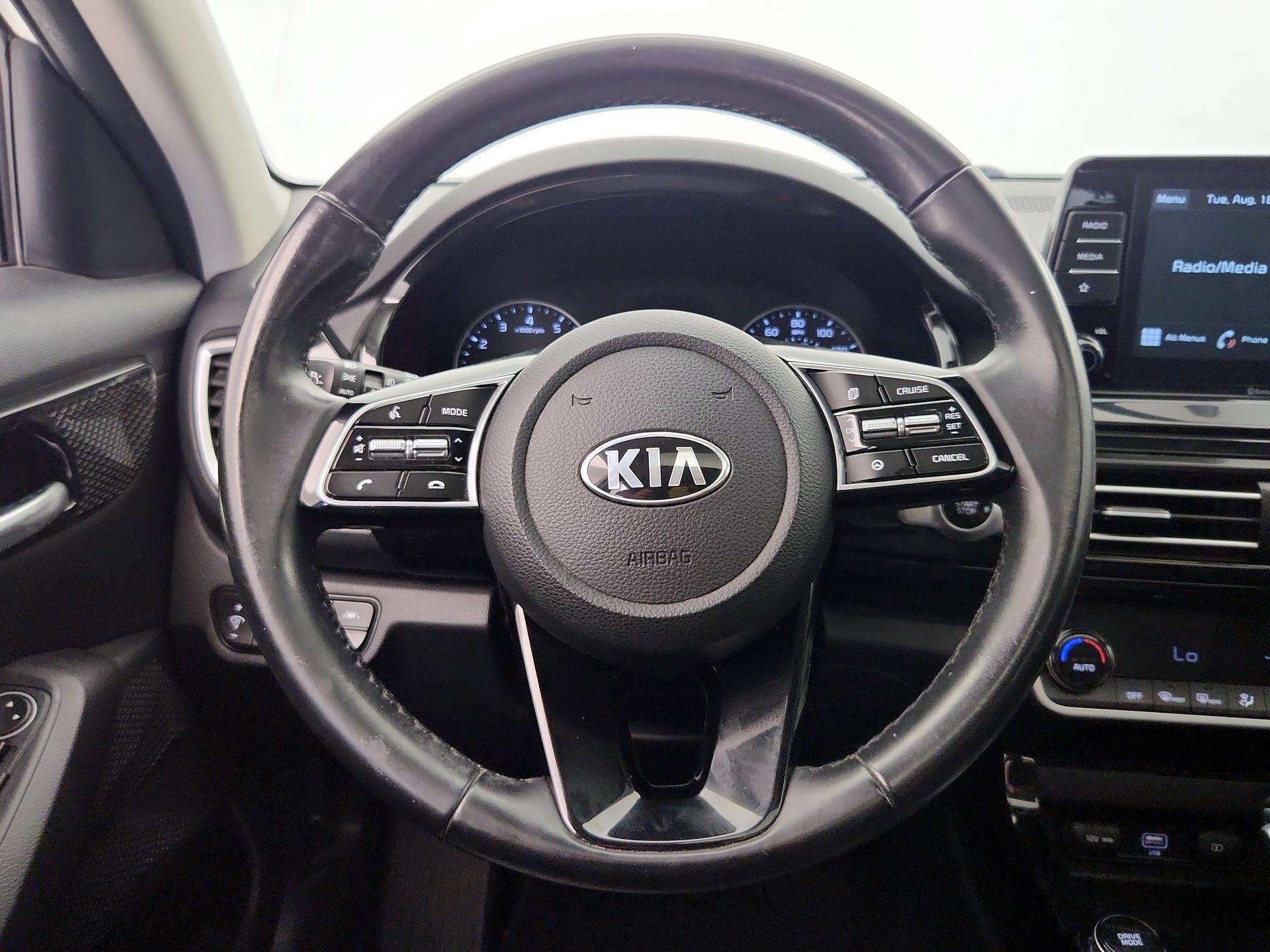 Thumbnail: 2021 Kia Seltos - 10