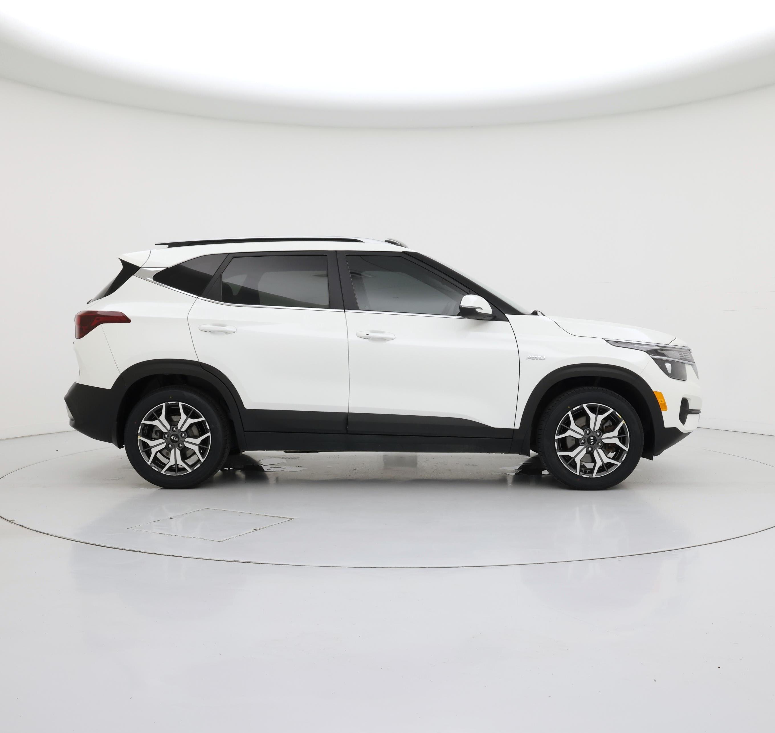 Thumbnail: 2021 Kia Seltos - 7