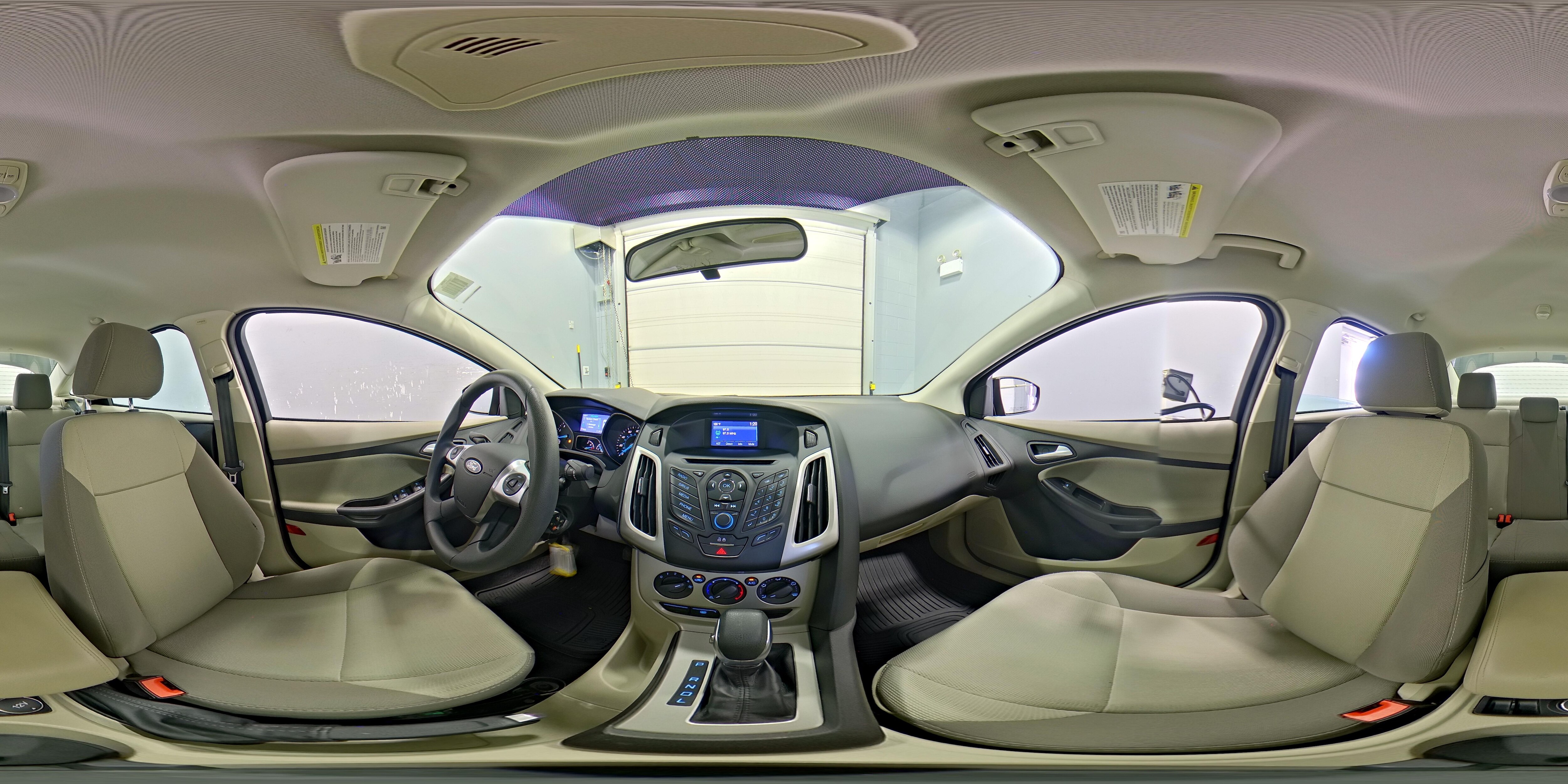 2014 Ford Focus SE - Photo 23