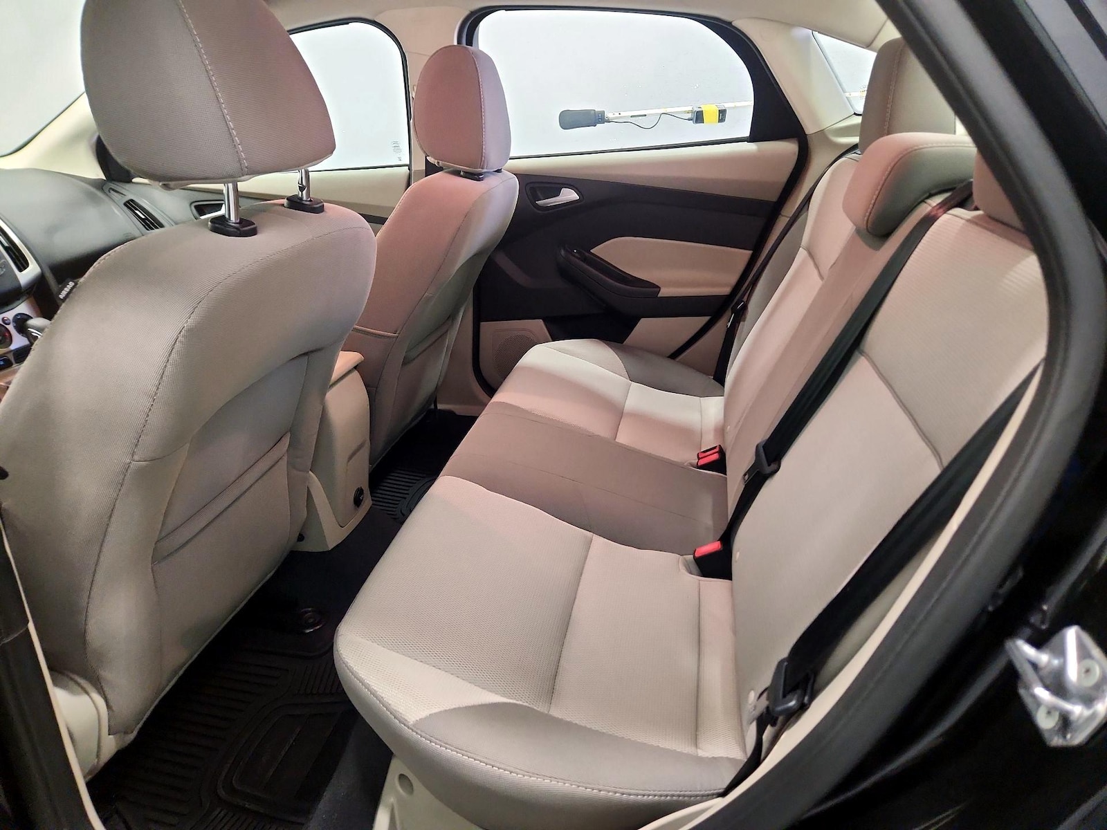 2014 Ford Focus SE - Photo 19