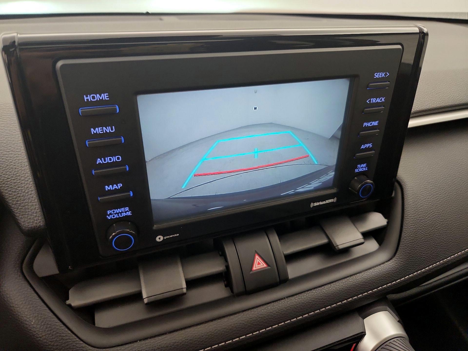 Thumbnail: 2020 Toyota RAV4 - 15