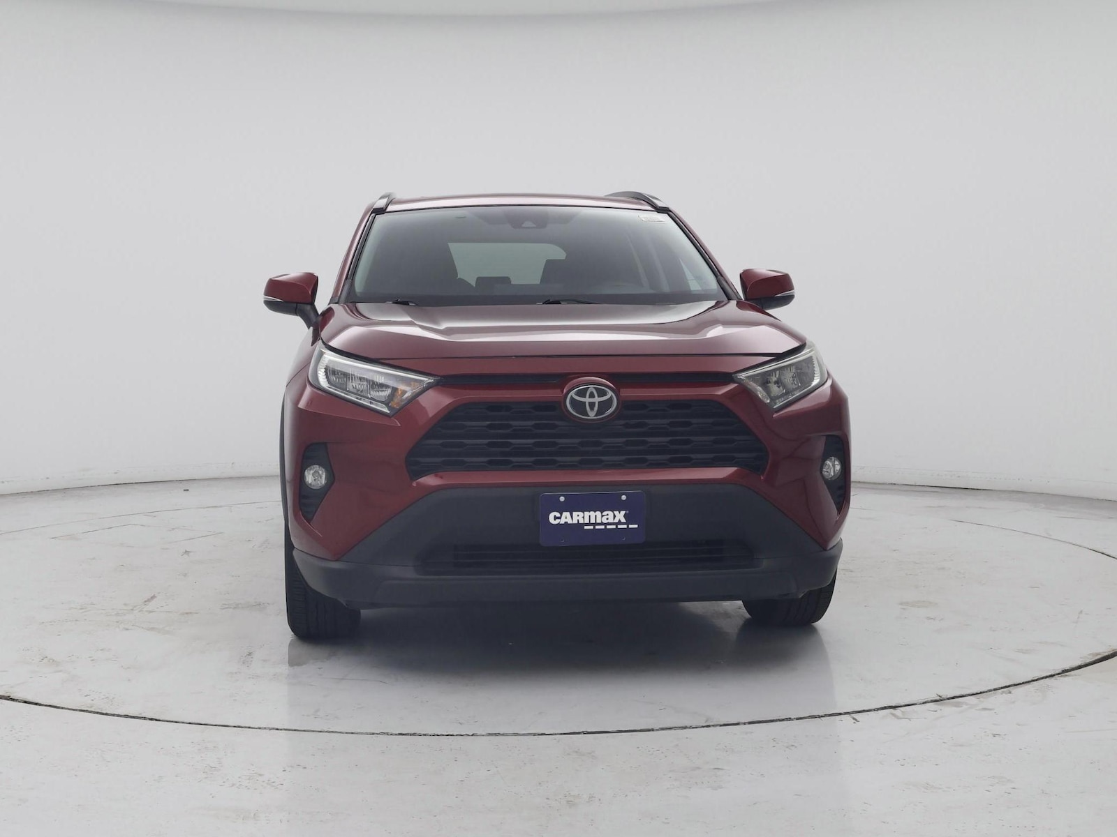 2020 Toyota RAV4 XLE - Photo 6