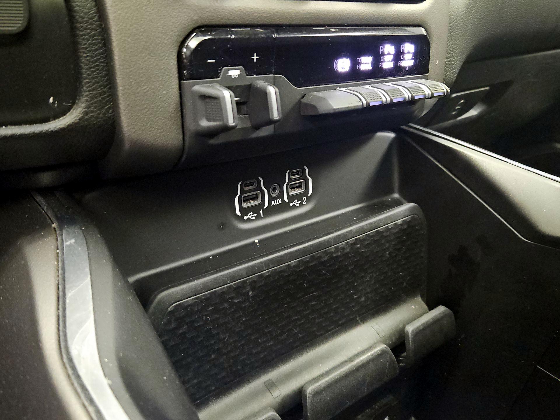 Thumbnail: 2022 RAM 3500 - 19