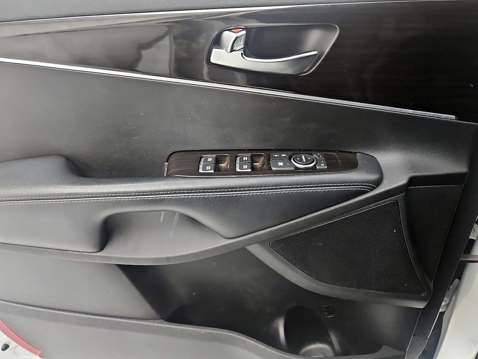2019 Kia Sorento LX - Photo 13