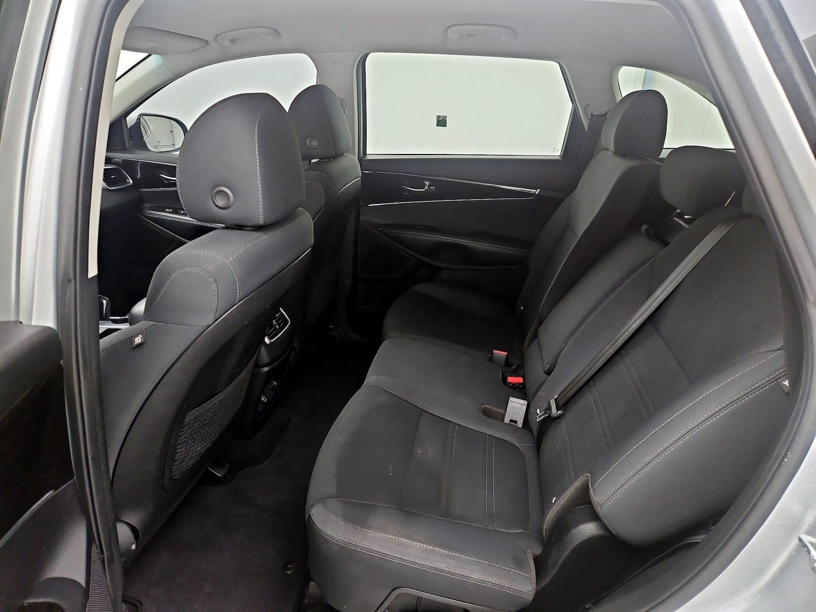 2019 Kia Sorento LX - Photo 20
