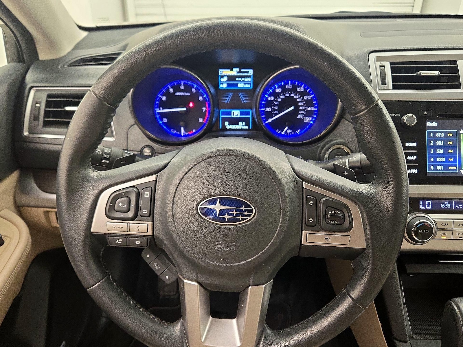 2015 Subaru Legacy 3.6R Limited - Photo 11