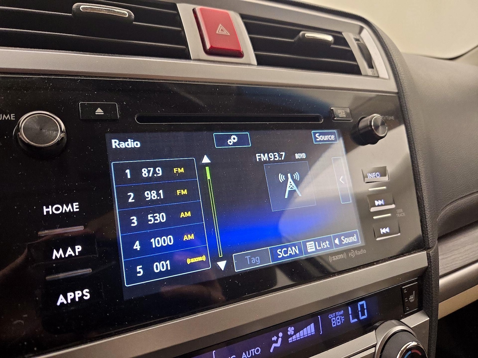 2015 Subaru Legacy 3.6R Limited - Photo 17