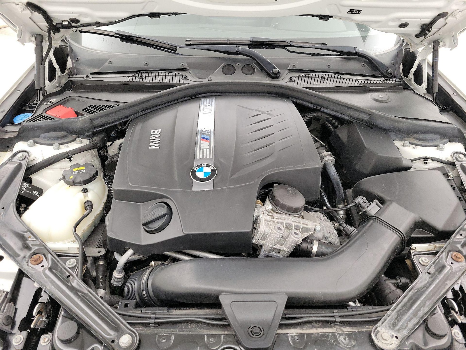 2017 BMW M2 Coupe Base - Photo 23