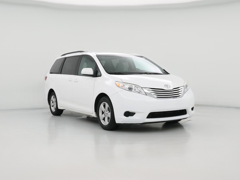 2015 Toyota Sienna LE -
                  Overland Park, KS