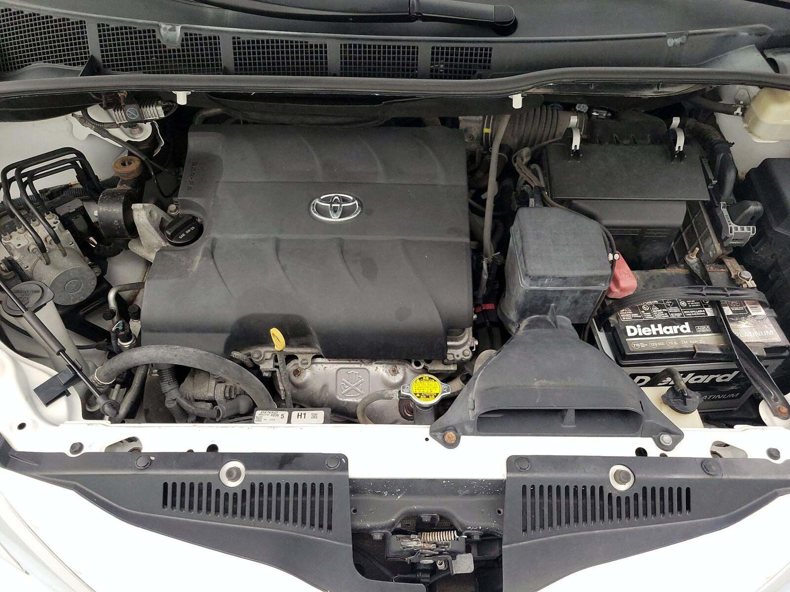 2015 Toyota Sienna LE, photo 24