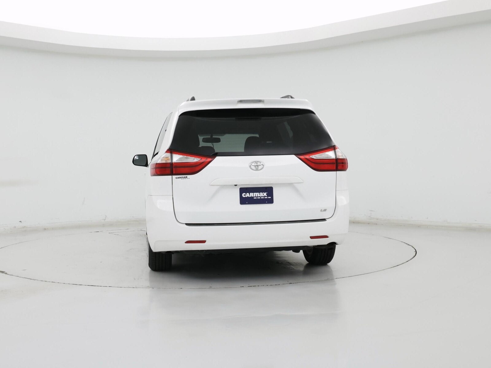 2015 Toyota Sienna LE, photo 7